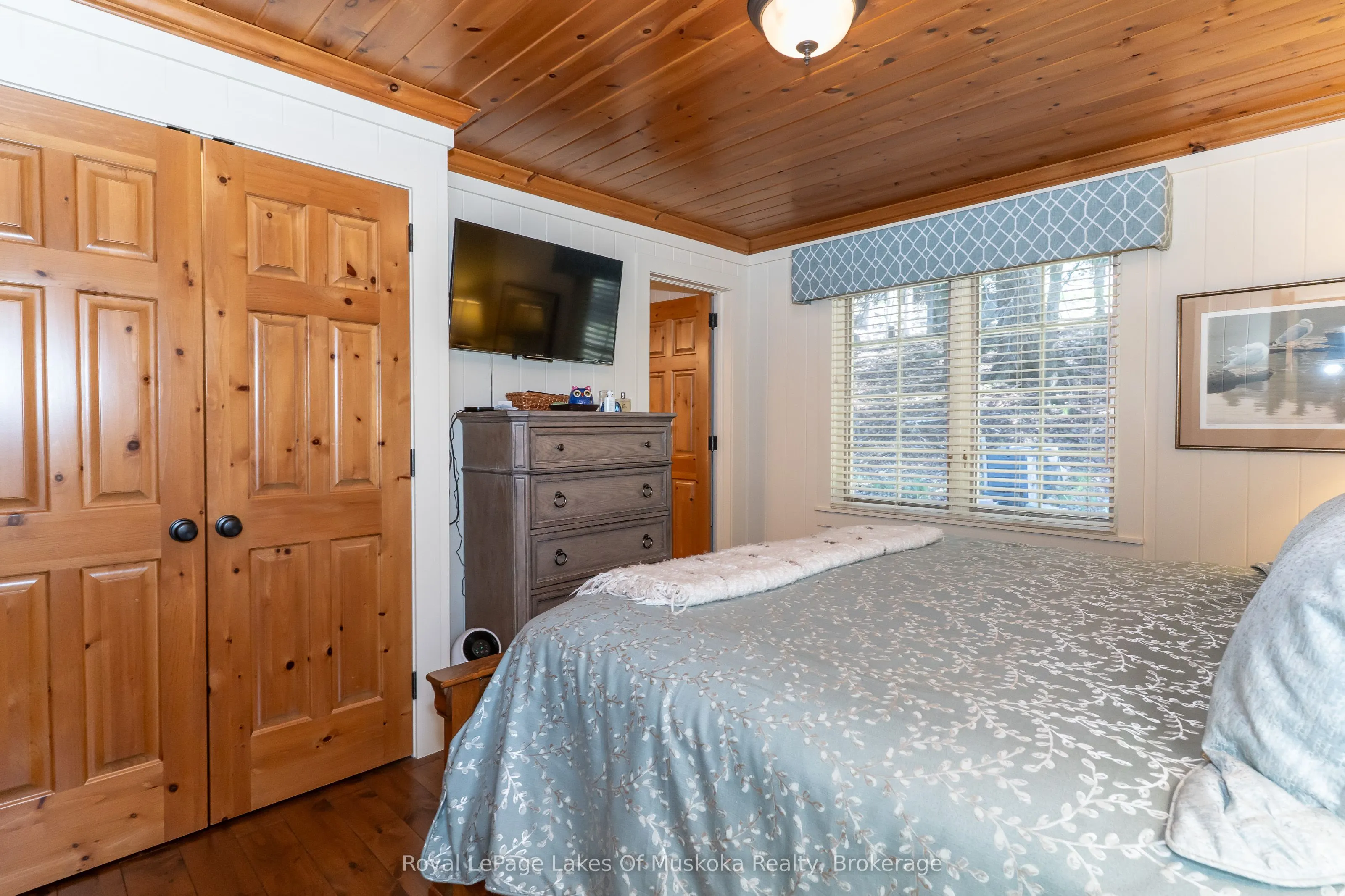 1027 Old Bridge Road, #4