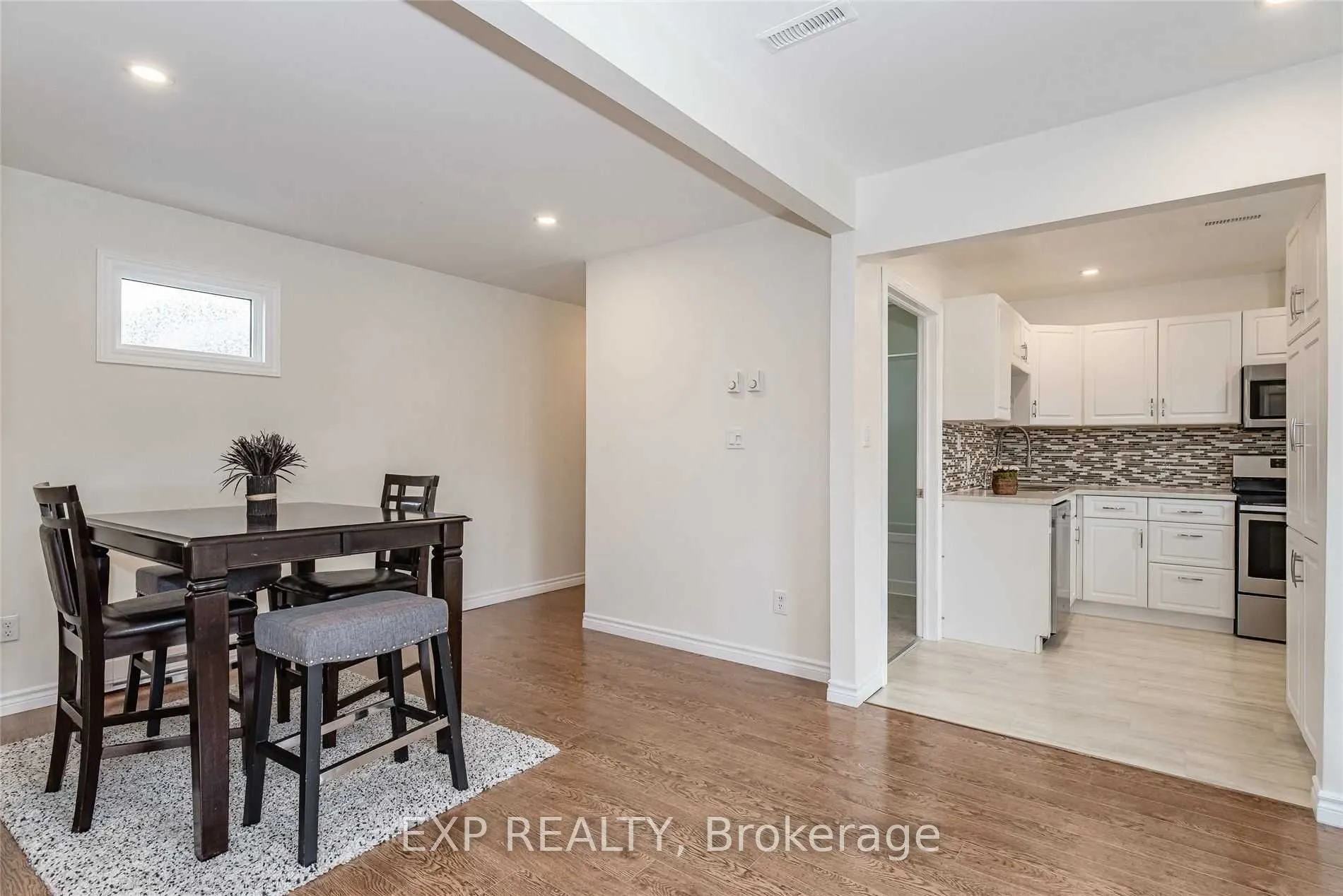 237 Lakeshore Road, #2A Willcher