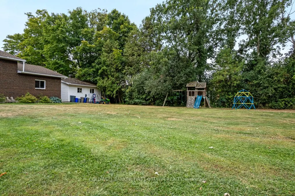 376 Napoleon Street