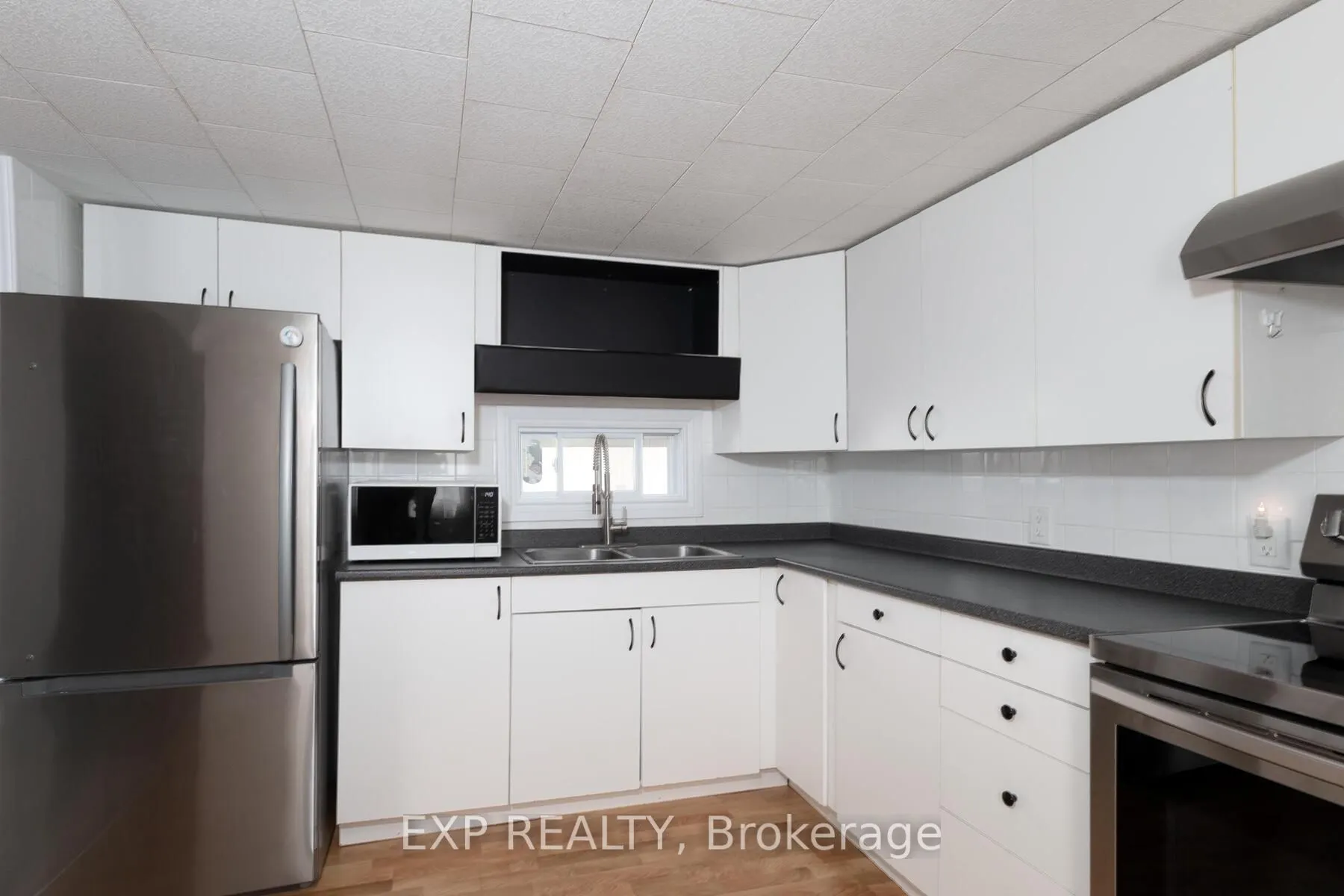 3 Willowdale Avenue