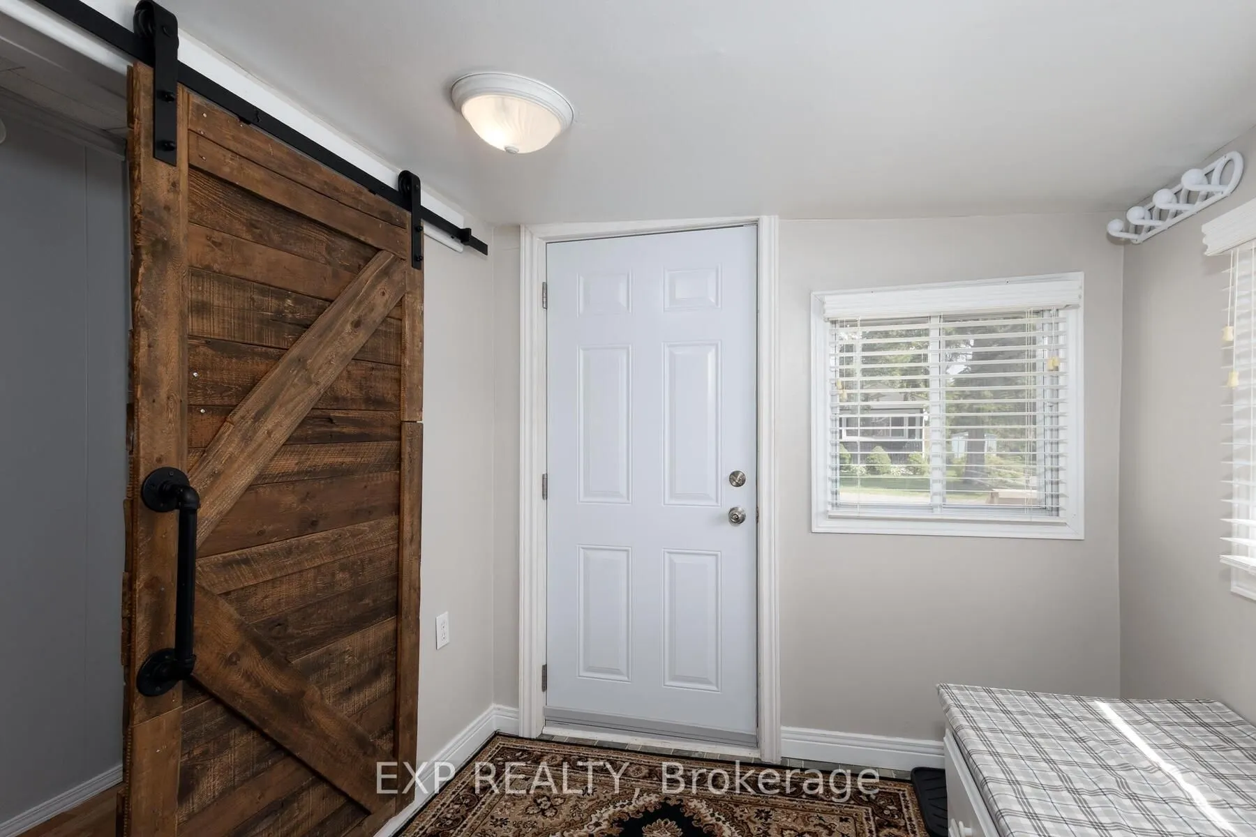 3 Willowdale Avenue