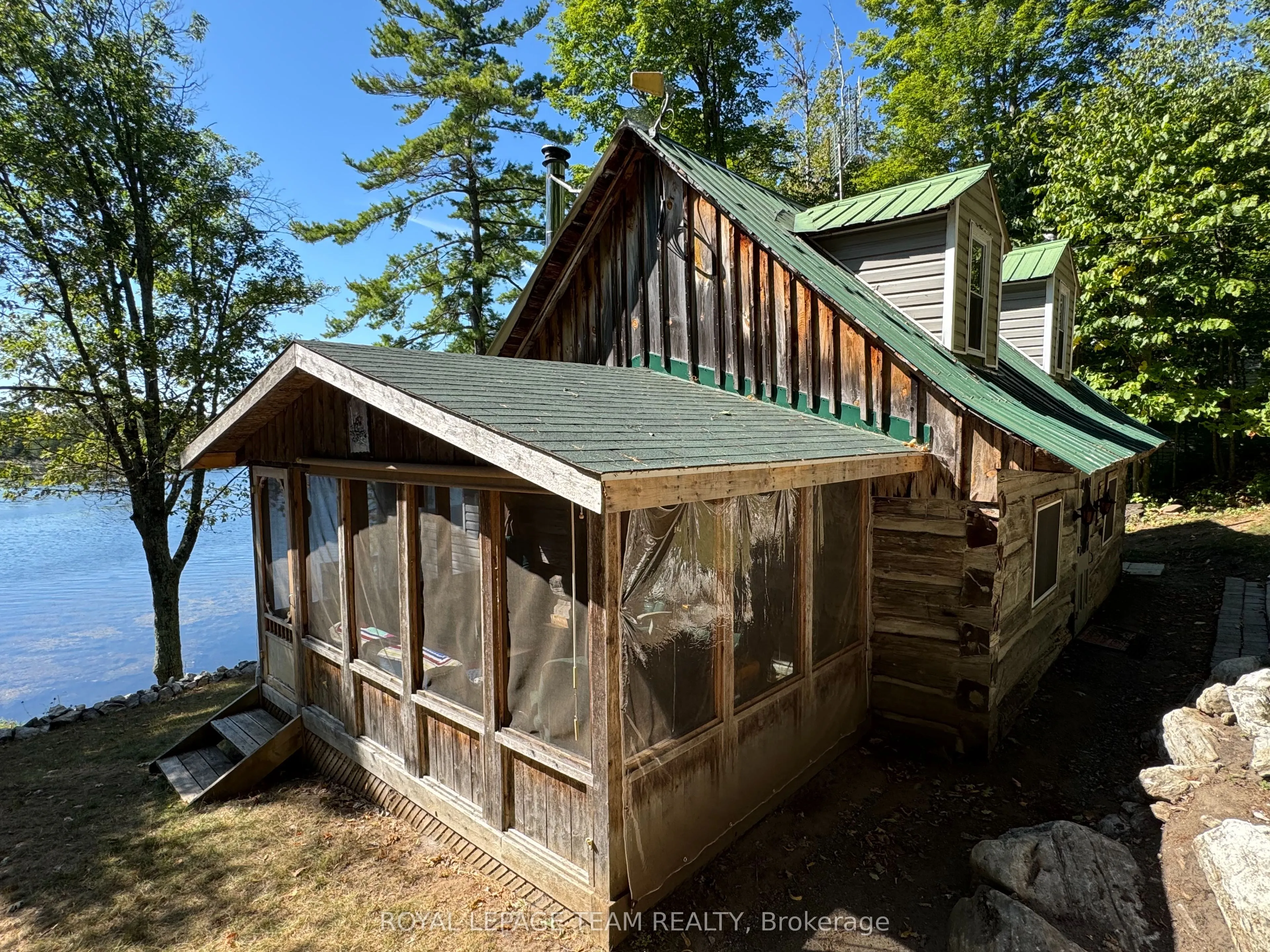 429 Hardwood Ridge Road W