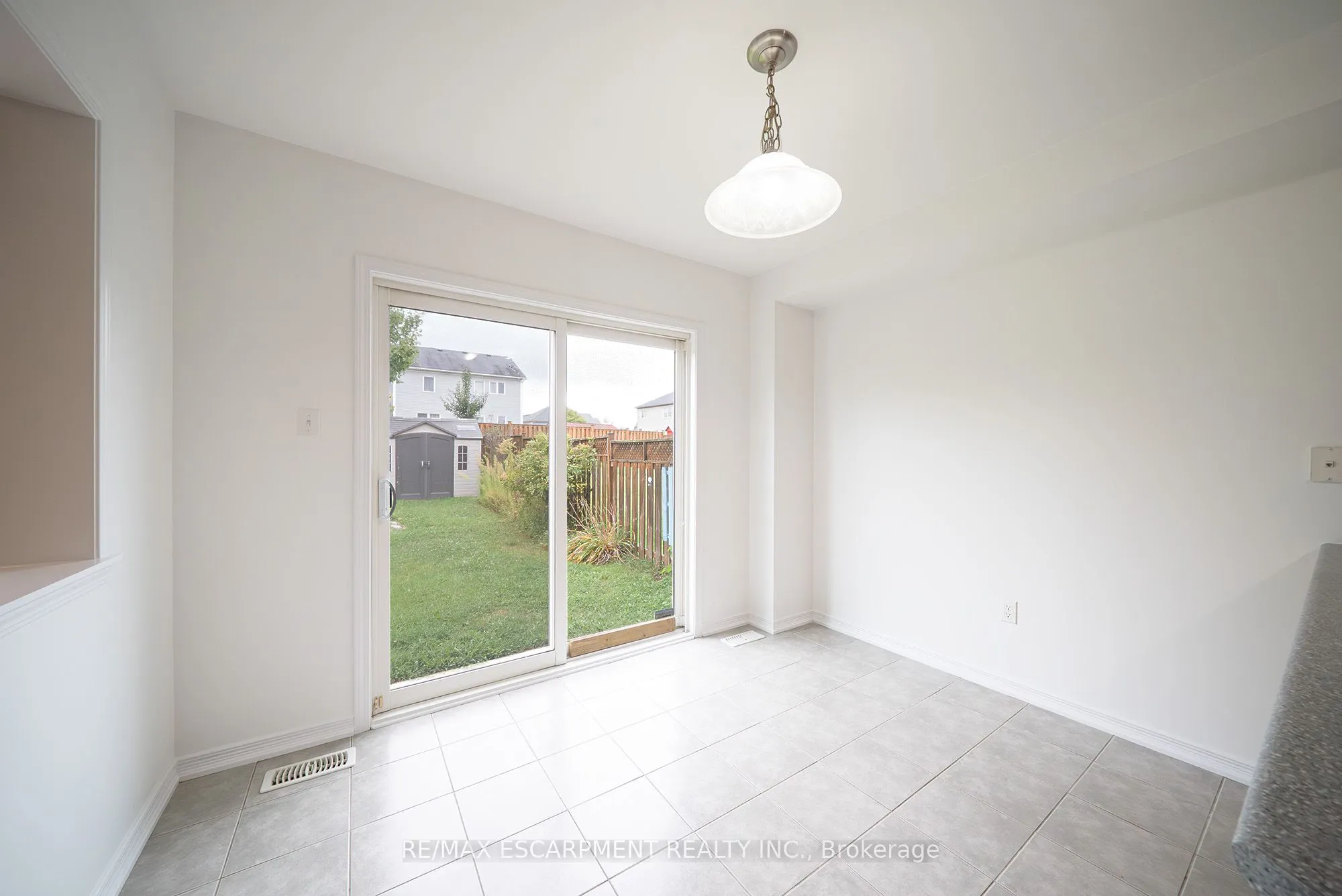 46 Warner Lane