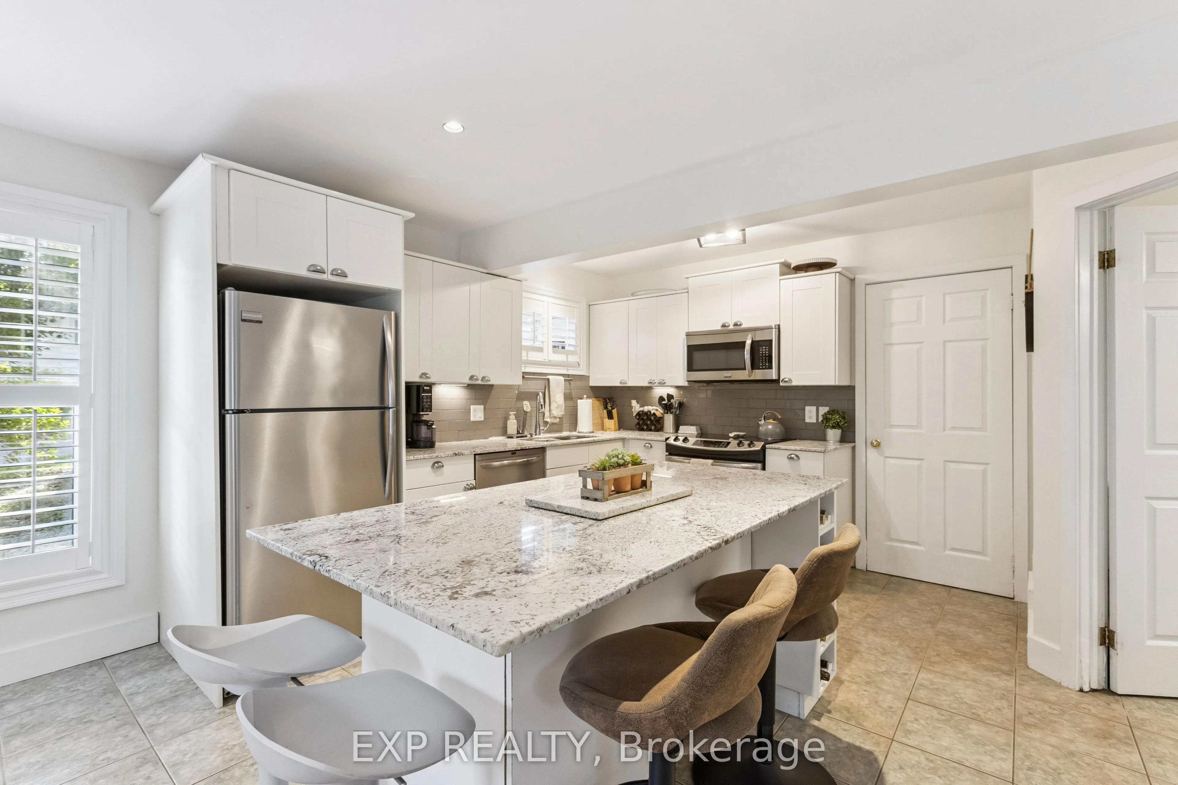 400 St. Patrick Street E