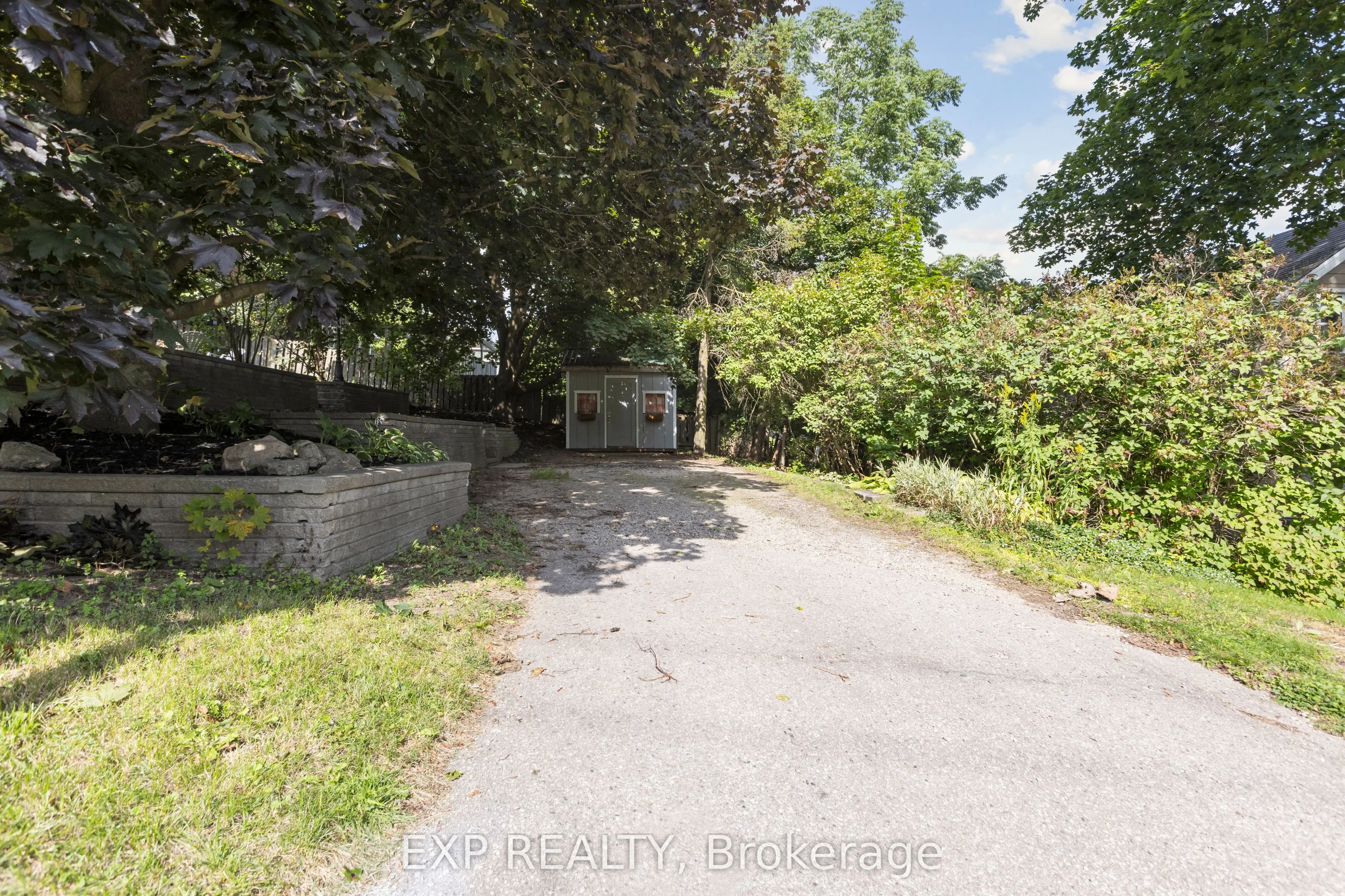 400 St. Patrick Street E