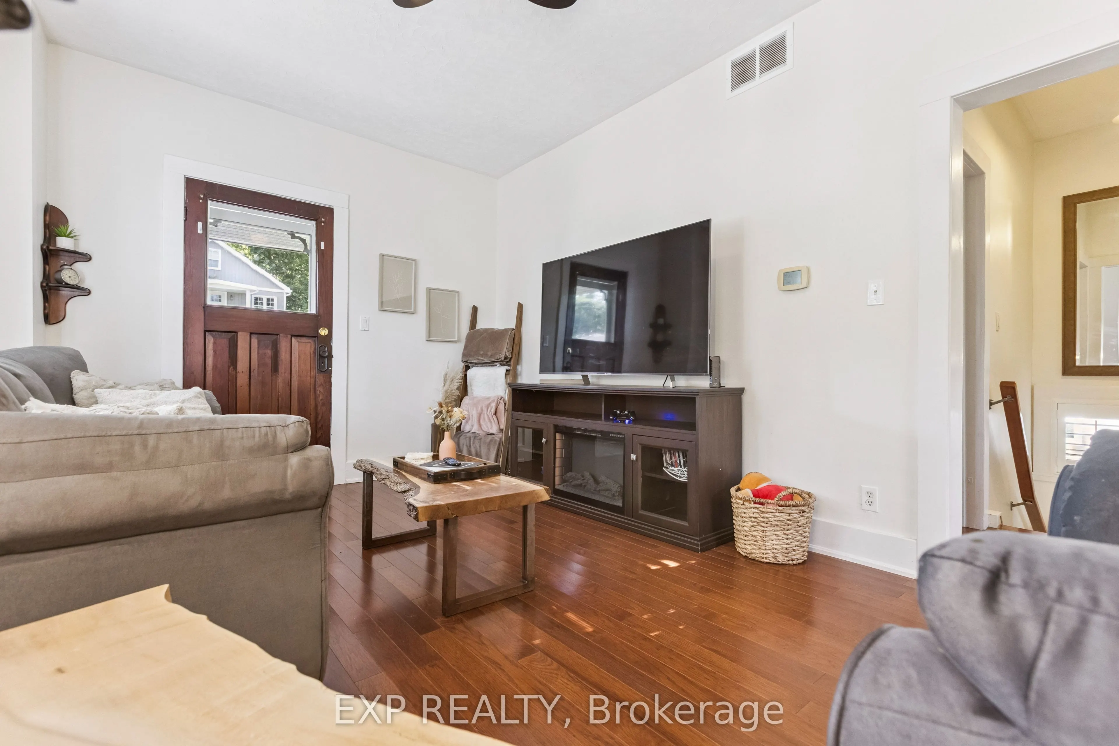 400 St. Patrick Street E