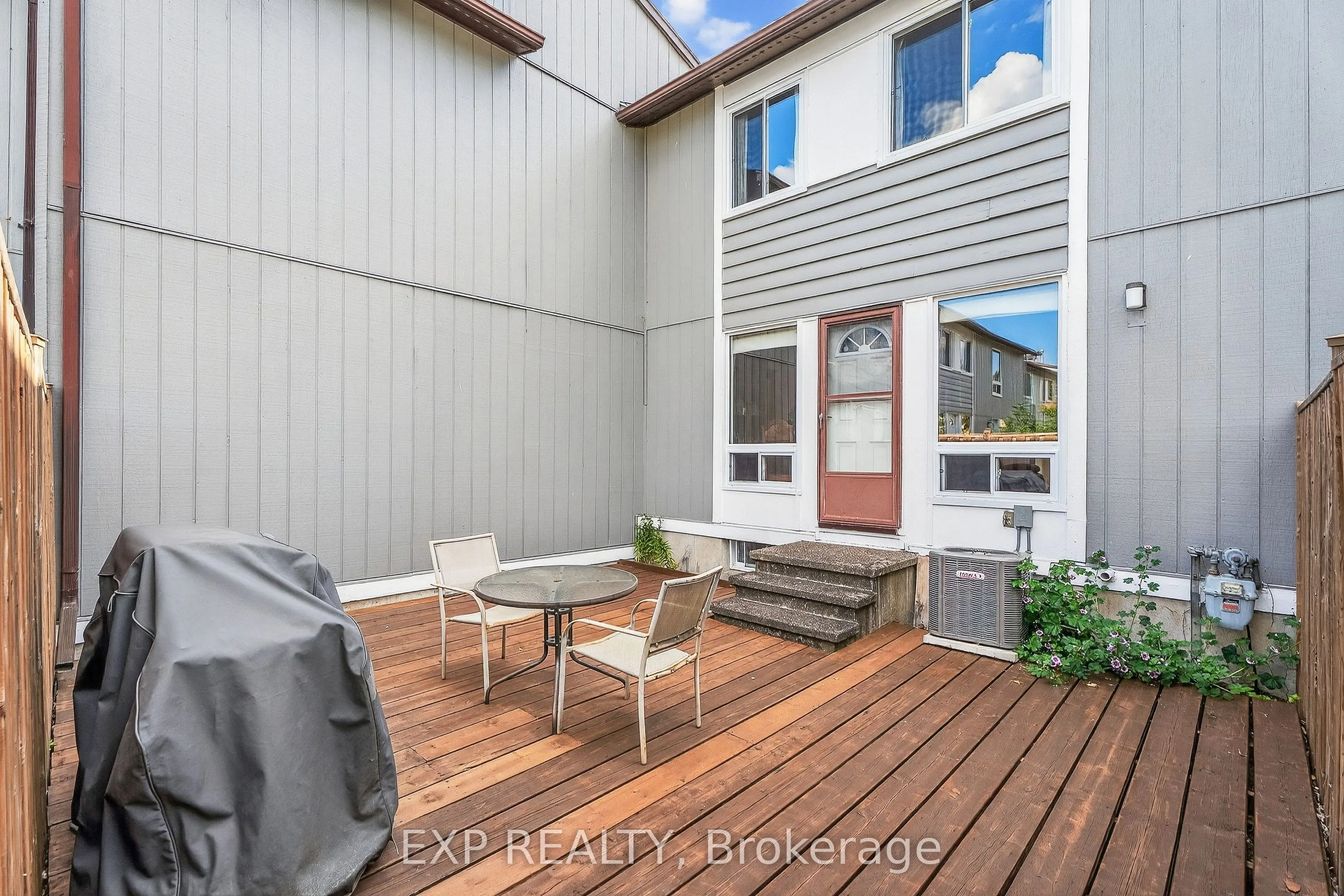 8 Sherway Drive, #81