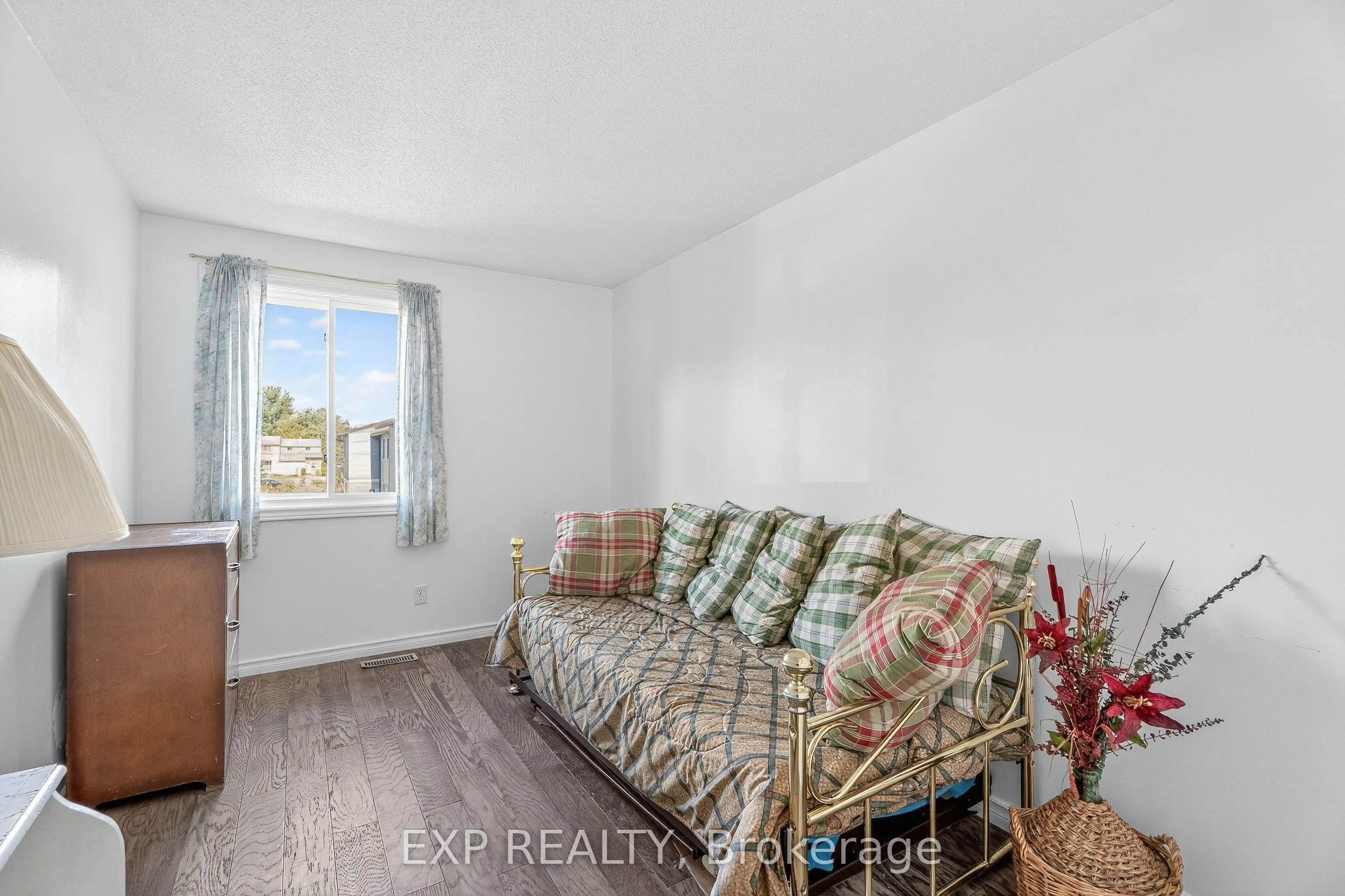 8 Sherway Drive, #81