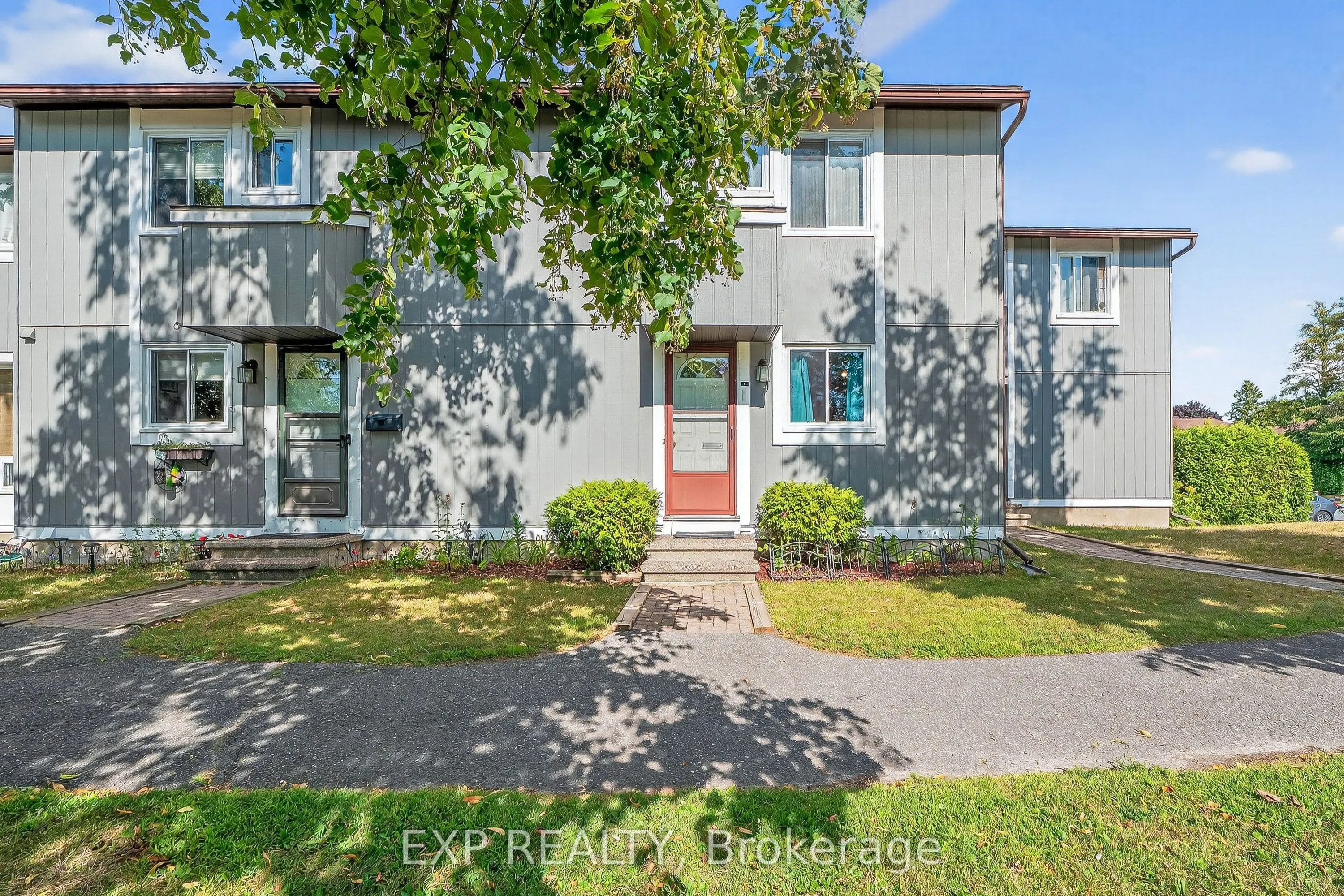 8 Sherway Drive, #81