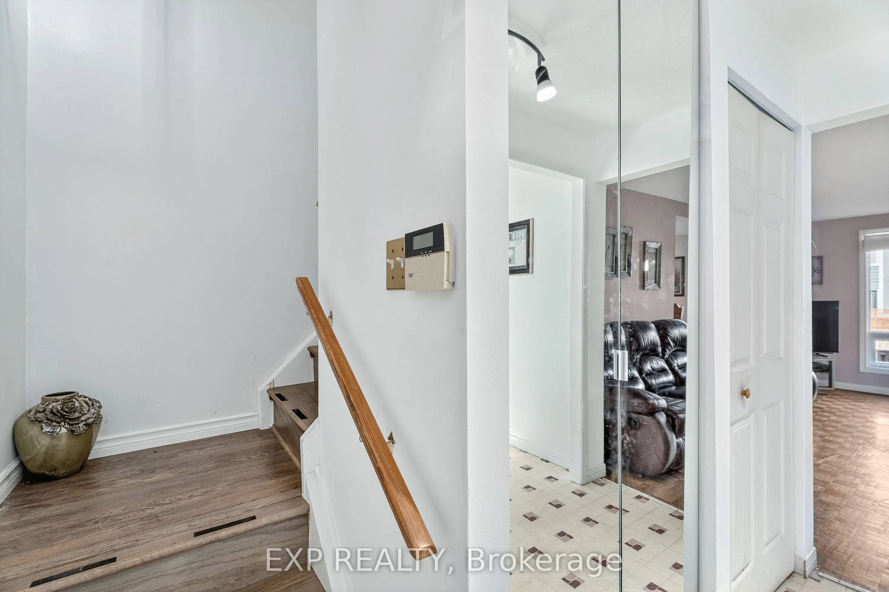 8 Sherway Drive, #81