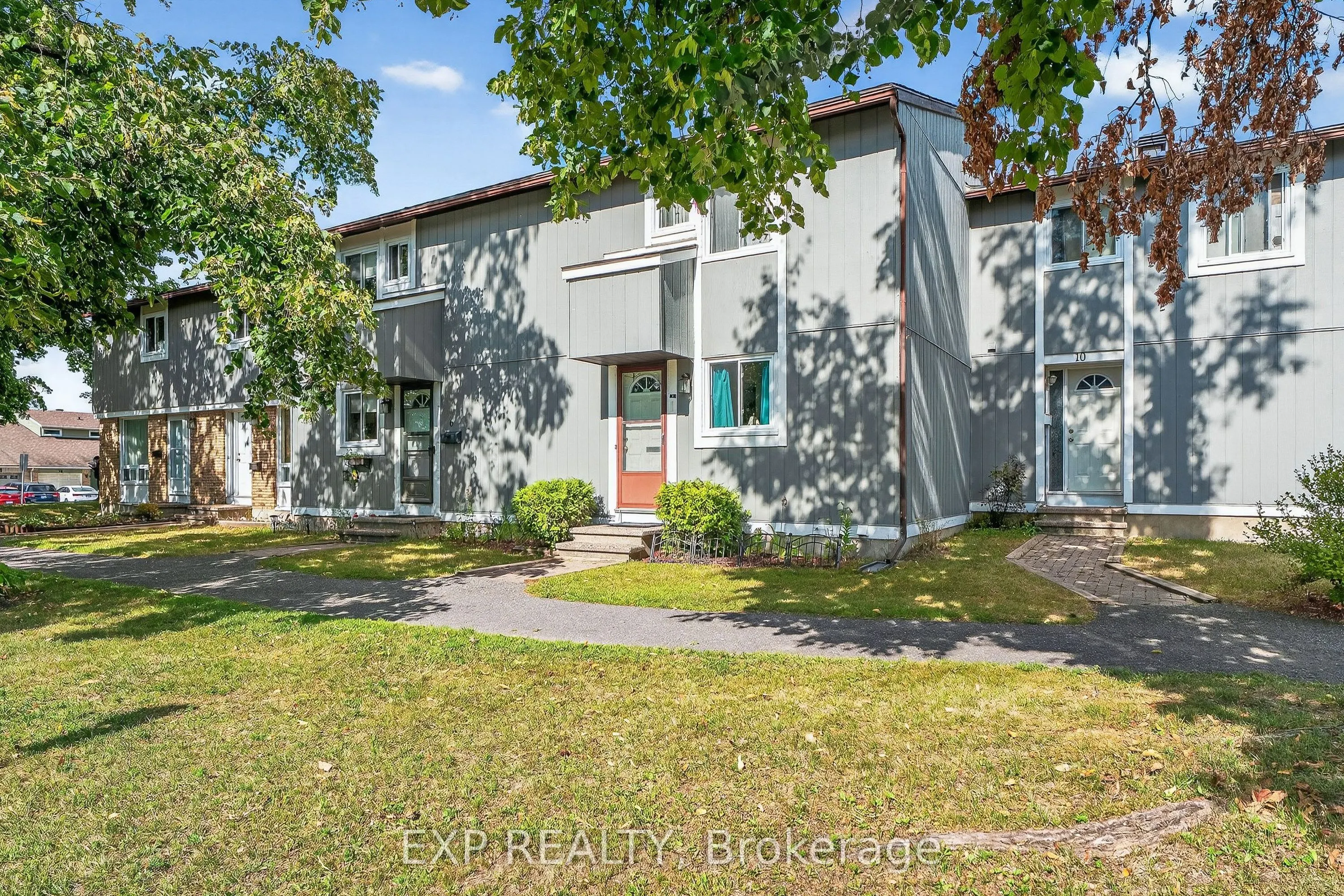 8 Sherway Drive, #81