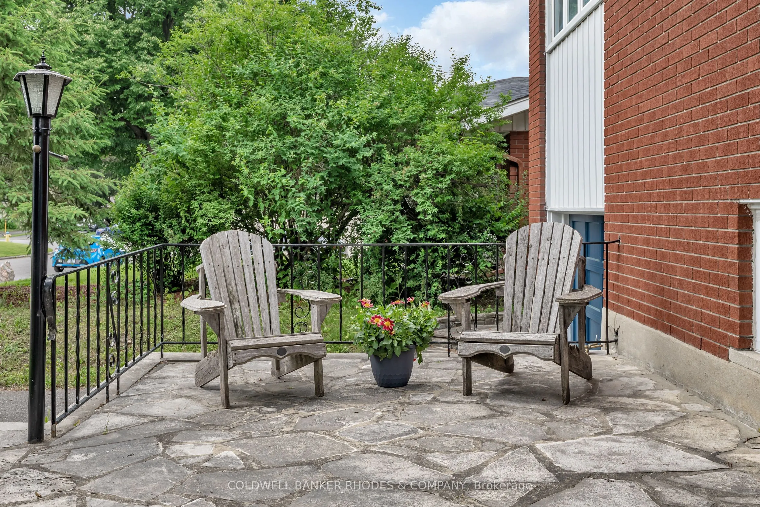2687 Basswood Crescent