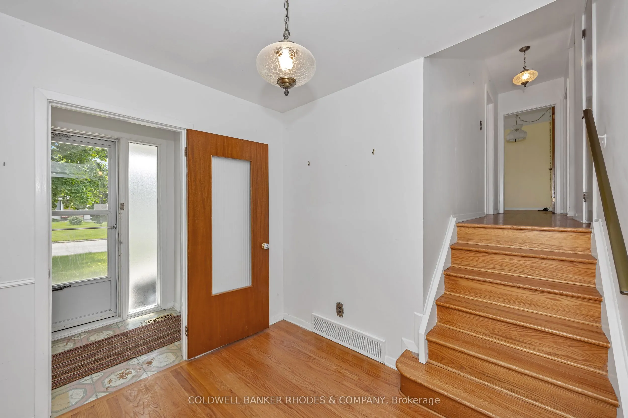 2687 Basswood Crescent