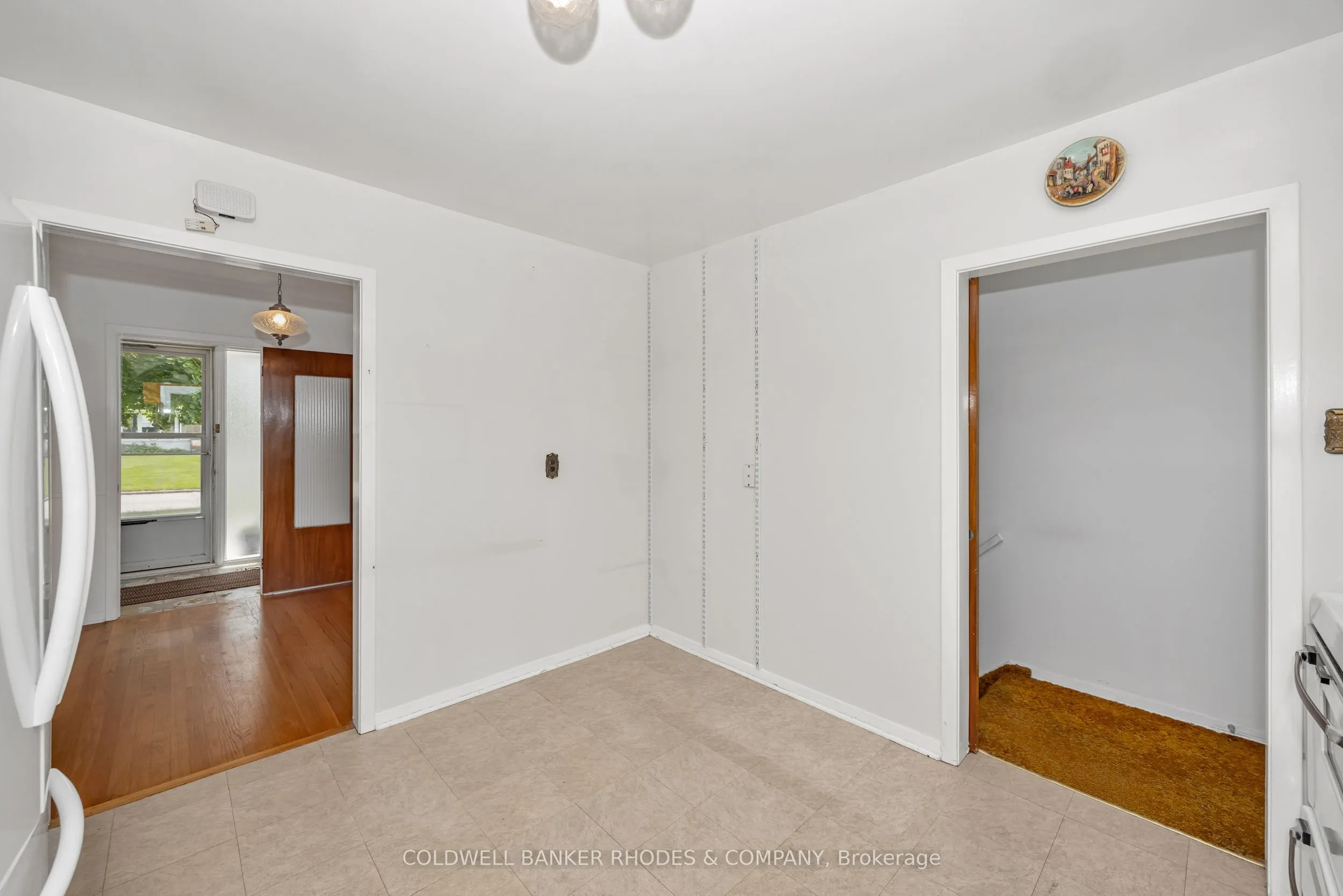 2687 Basswood Crescent