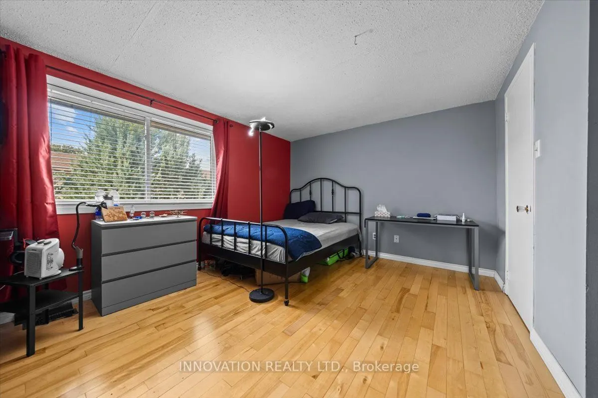 82 Stokes Crescent E, #41