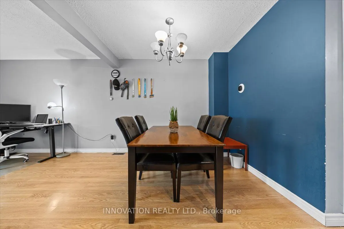 82 Stokes Crescent E, #41