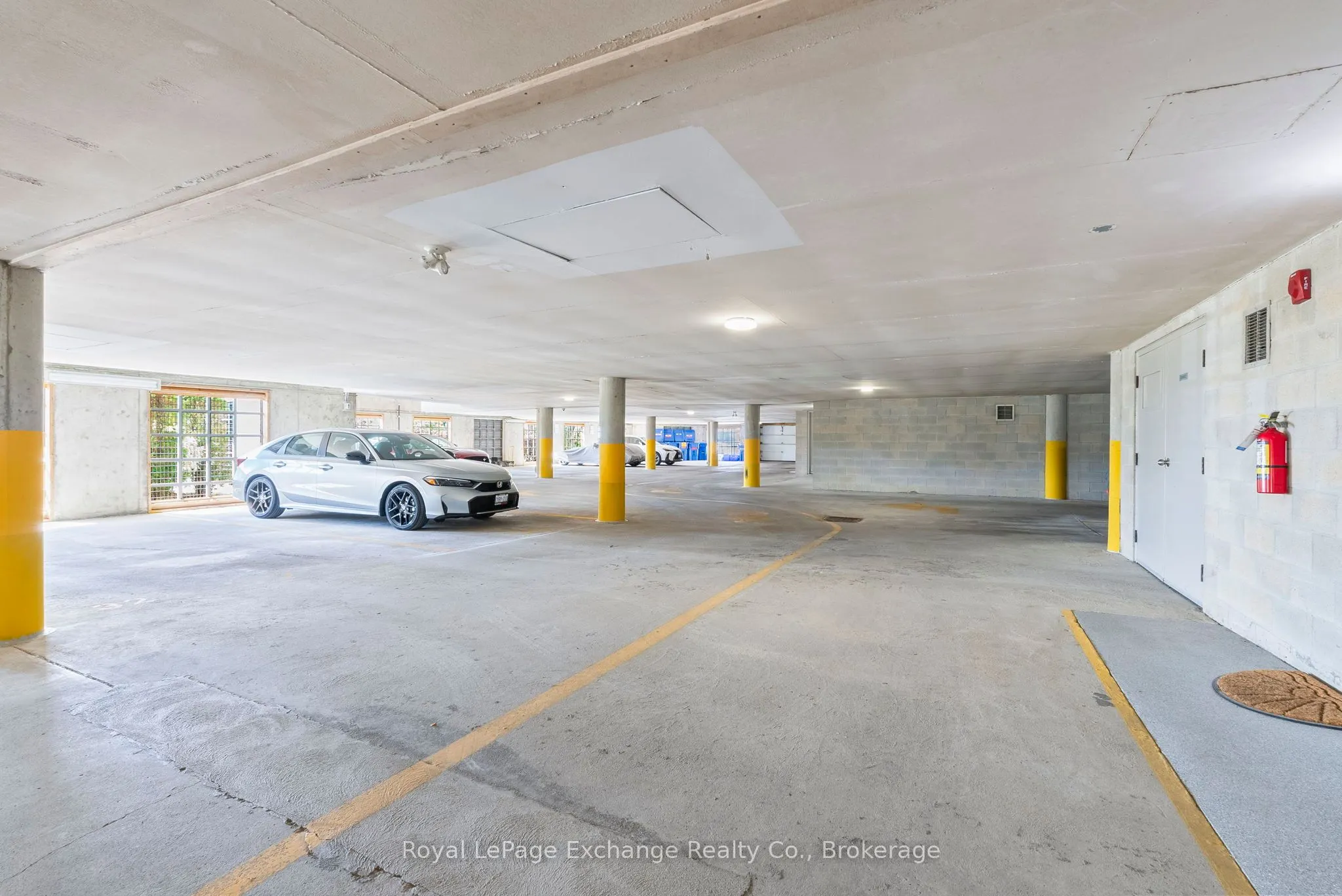 200 Harbour Street, #202