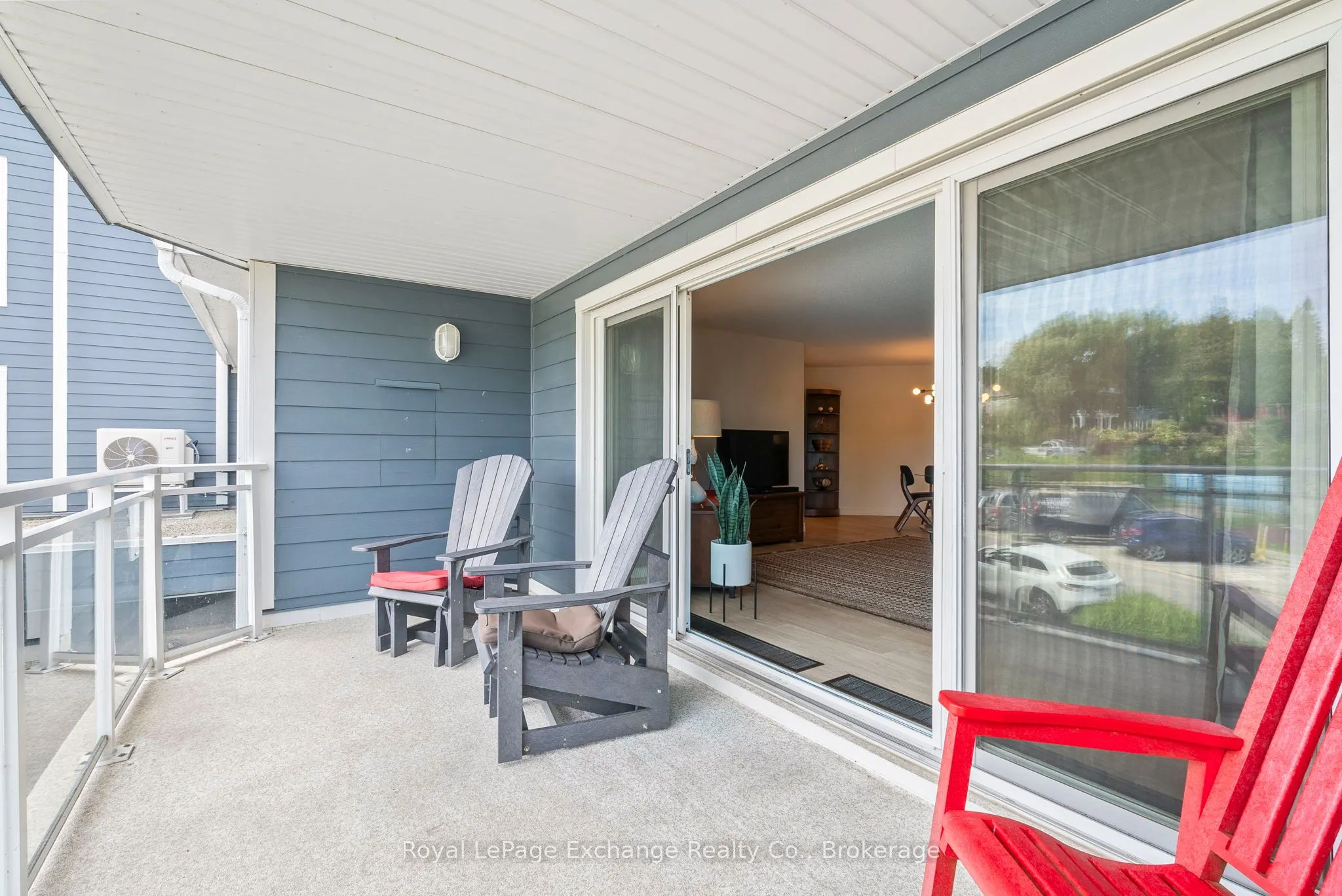 200 Harbour Street, #202