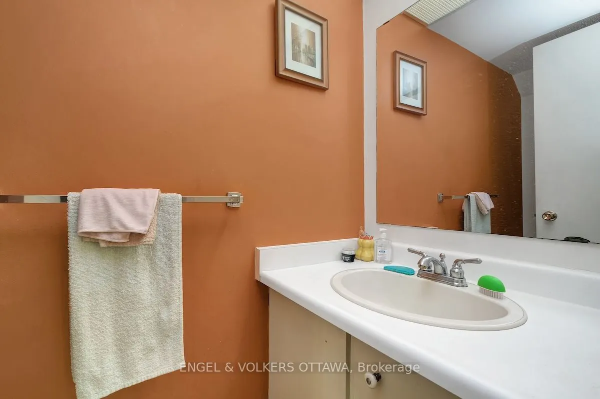 322 Verdon Private, #12