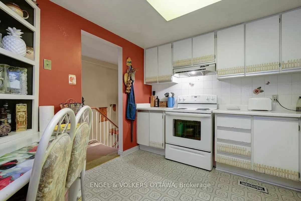 322 Verdon Private, #12
