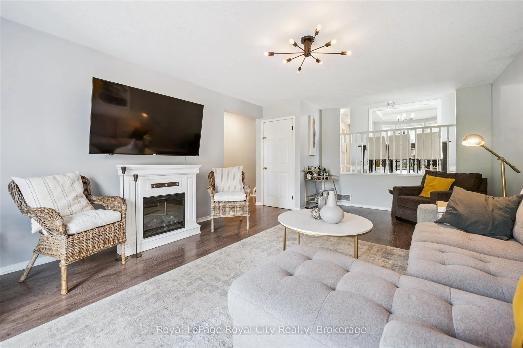 255 Deerpath Drive