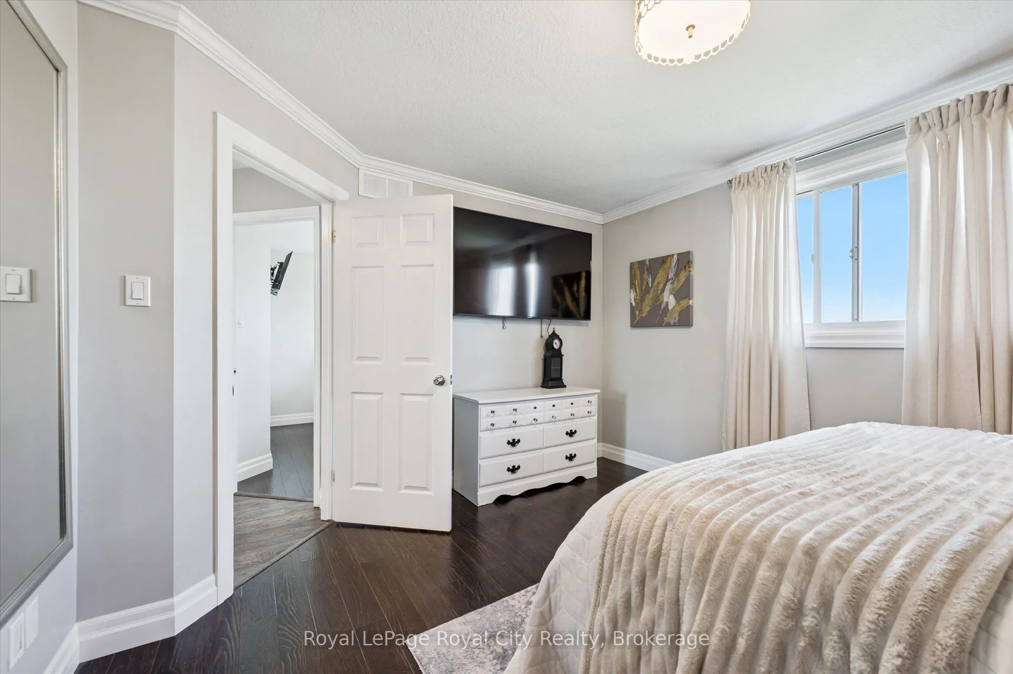 255 Deerpath Drive