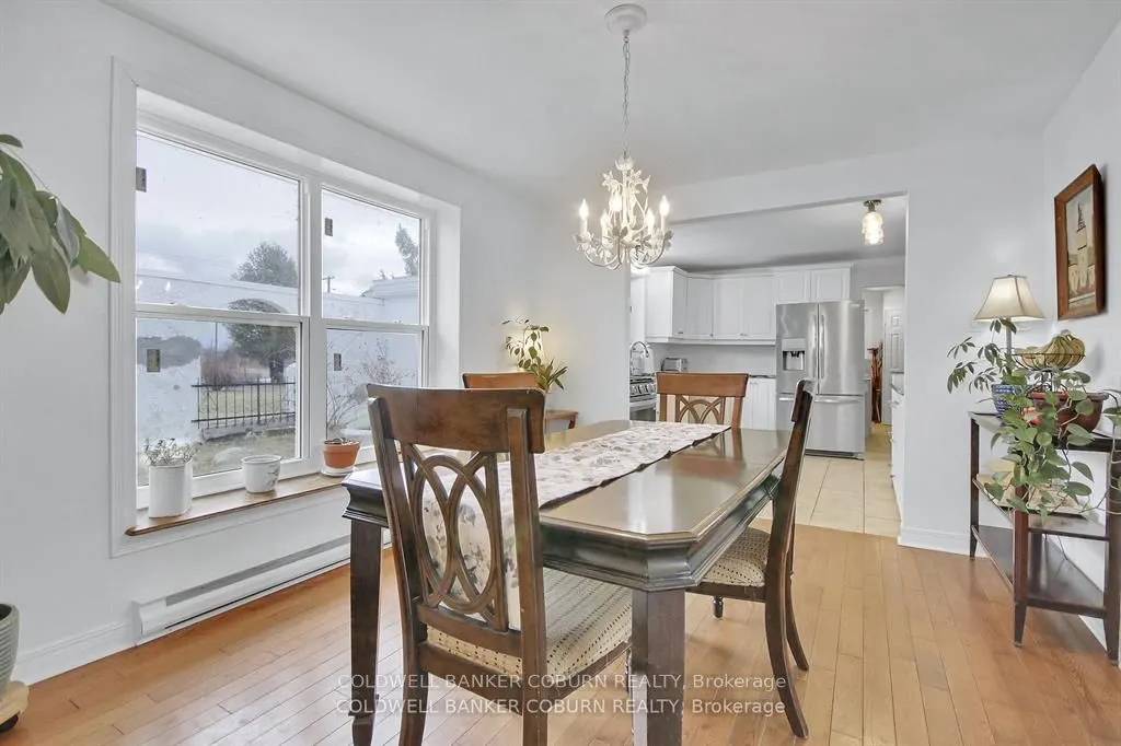 1696 Merwin Lane