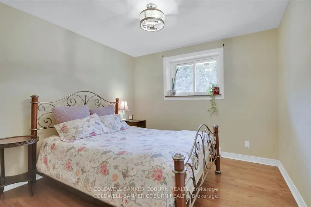 1696 Merwin Lane
