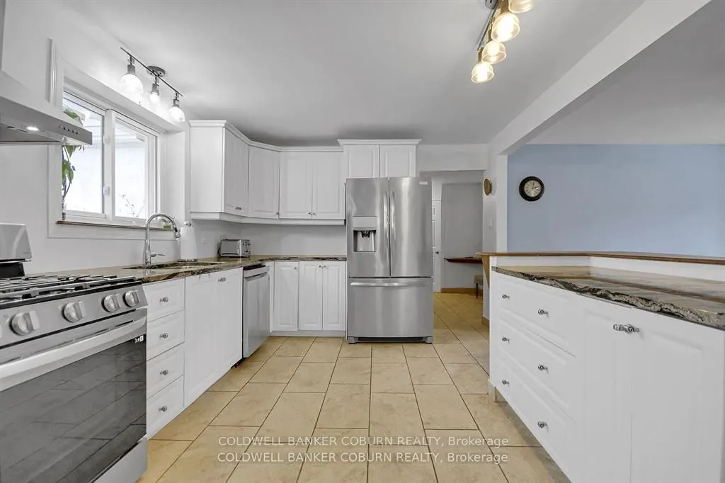 1696 Merwin Lane