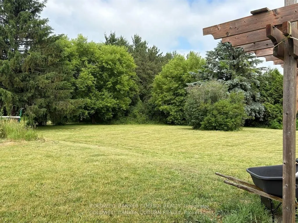 1696 Merwin Lane