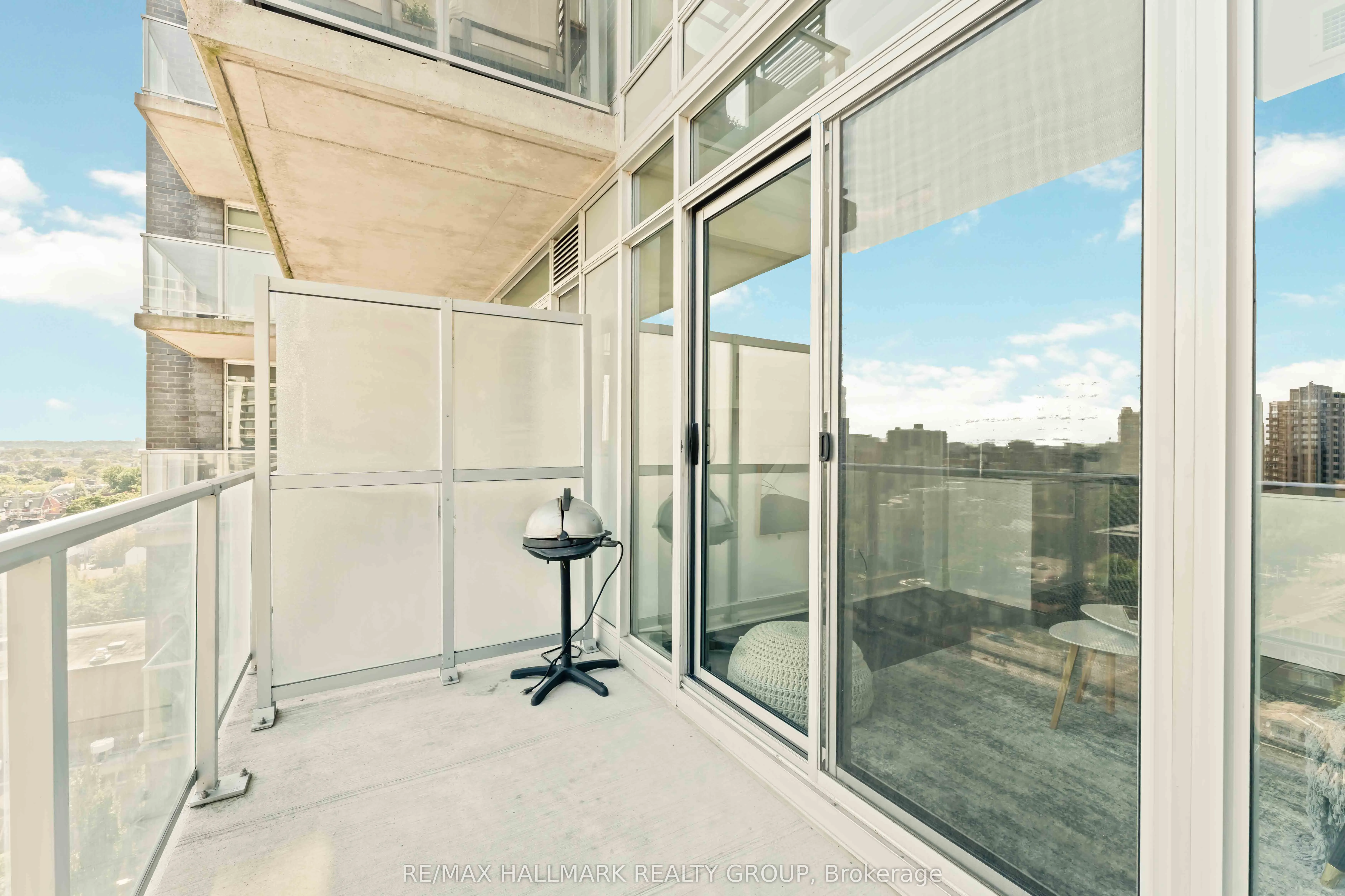 255 BAY Street, #1209