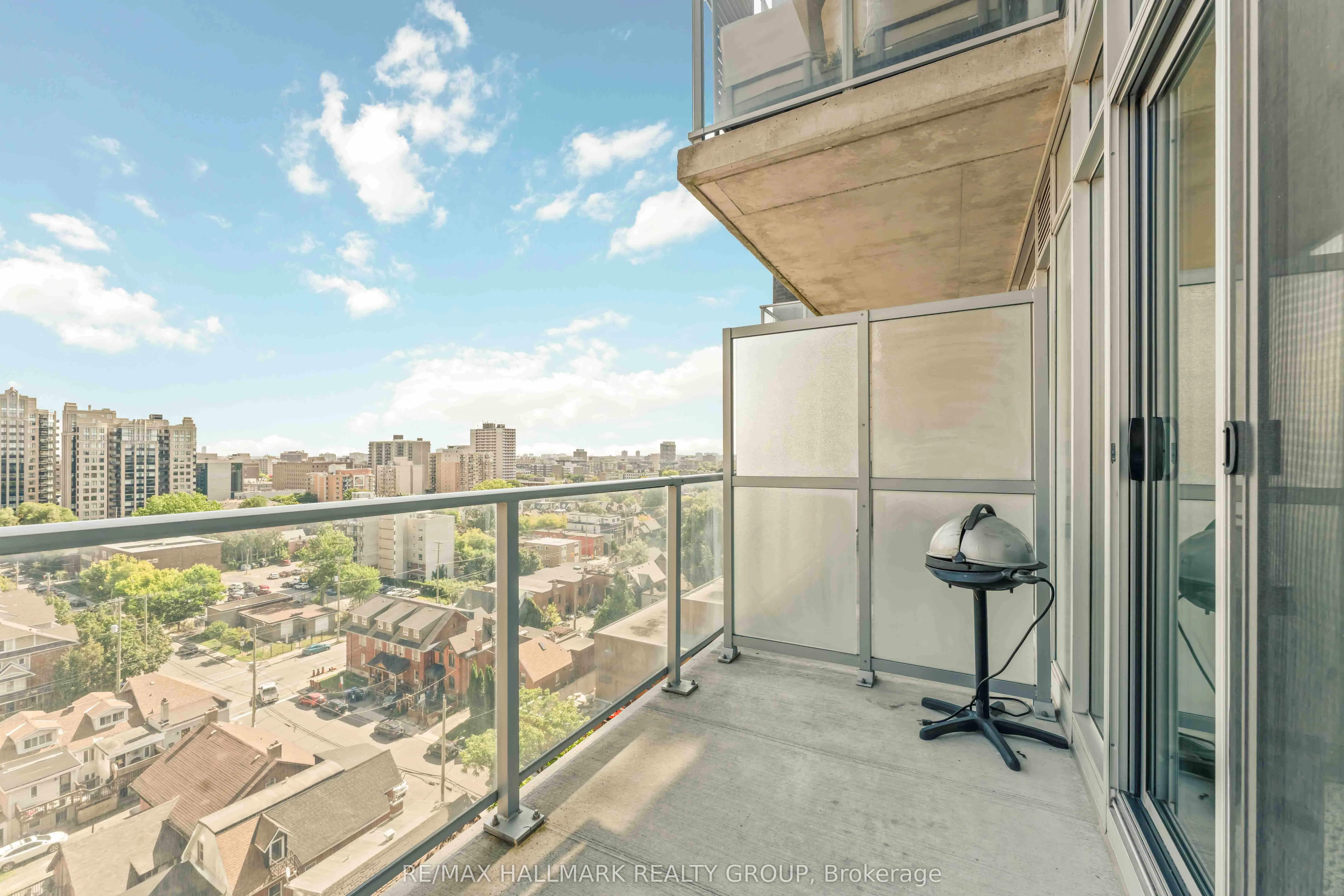 255 BAY Street, #1209