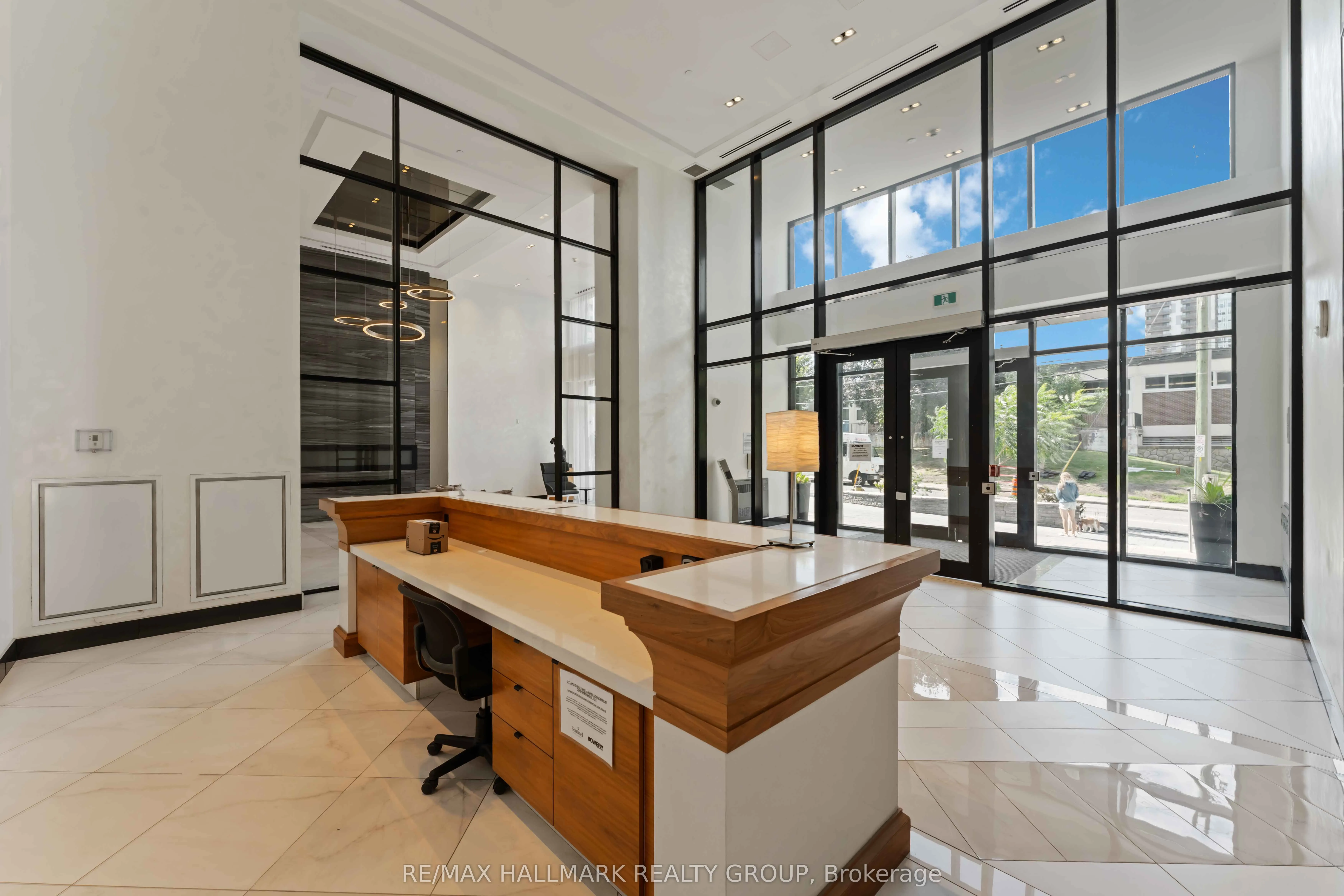 255 BAY Street, #1209