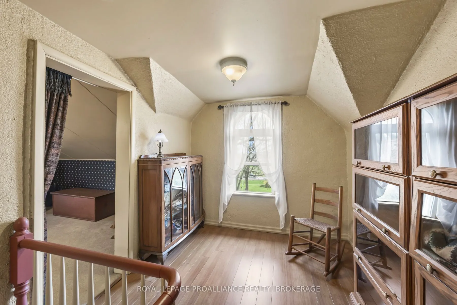 2078 Sunbury Road