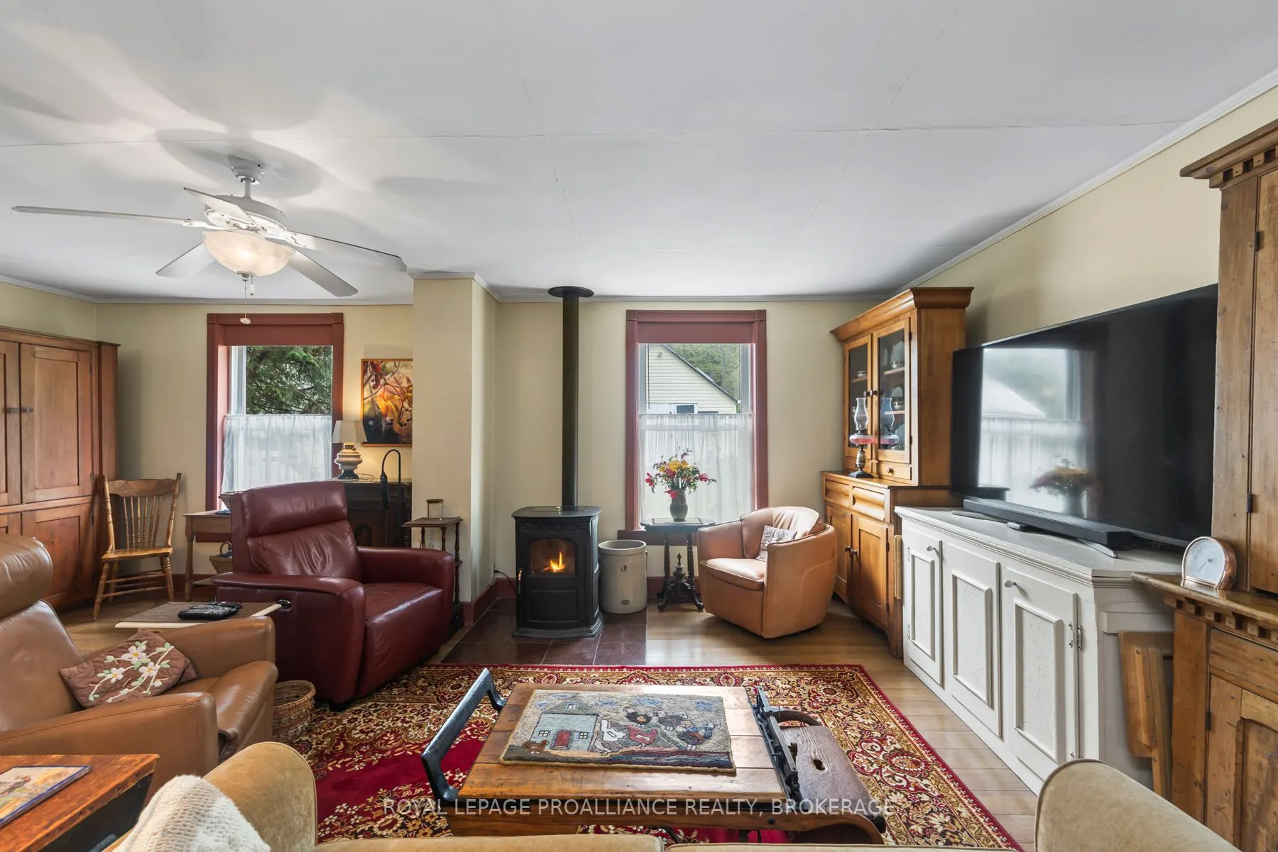 2078 Sunbury Road