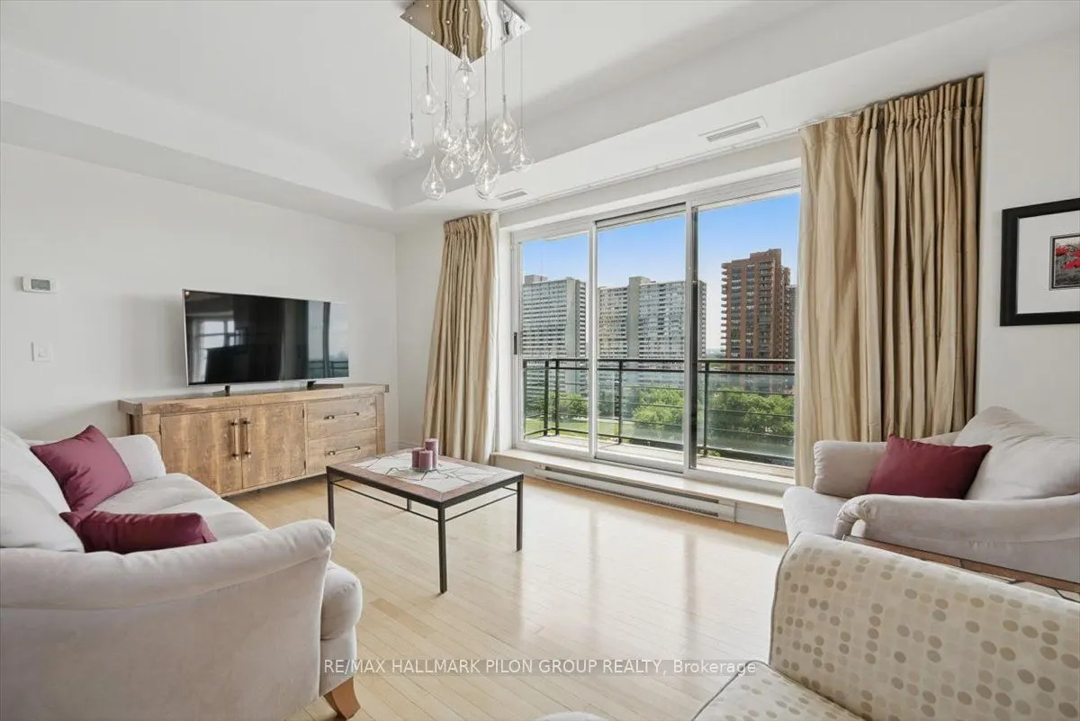 95 Bronson Avenue, #1205