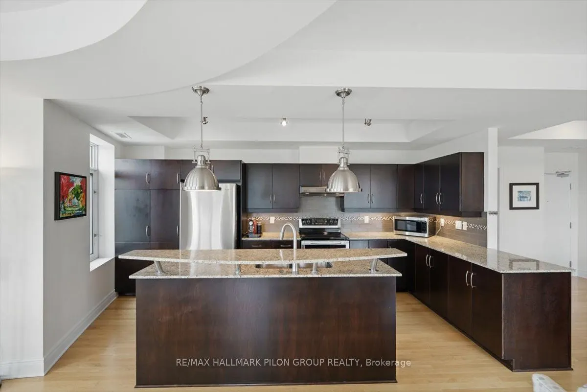 95 Bronson Avenue, #1205