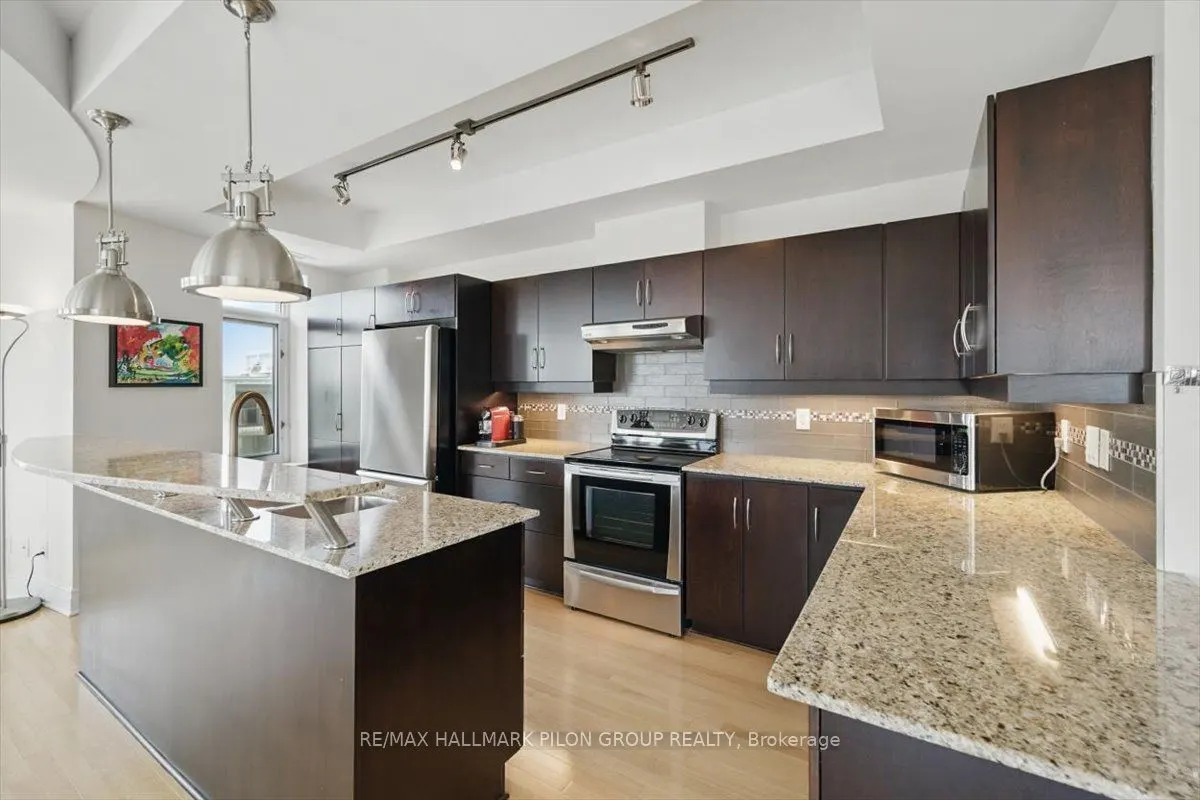 95 Bronson Avenue, #1205