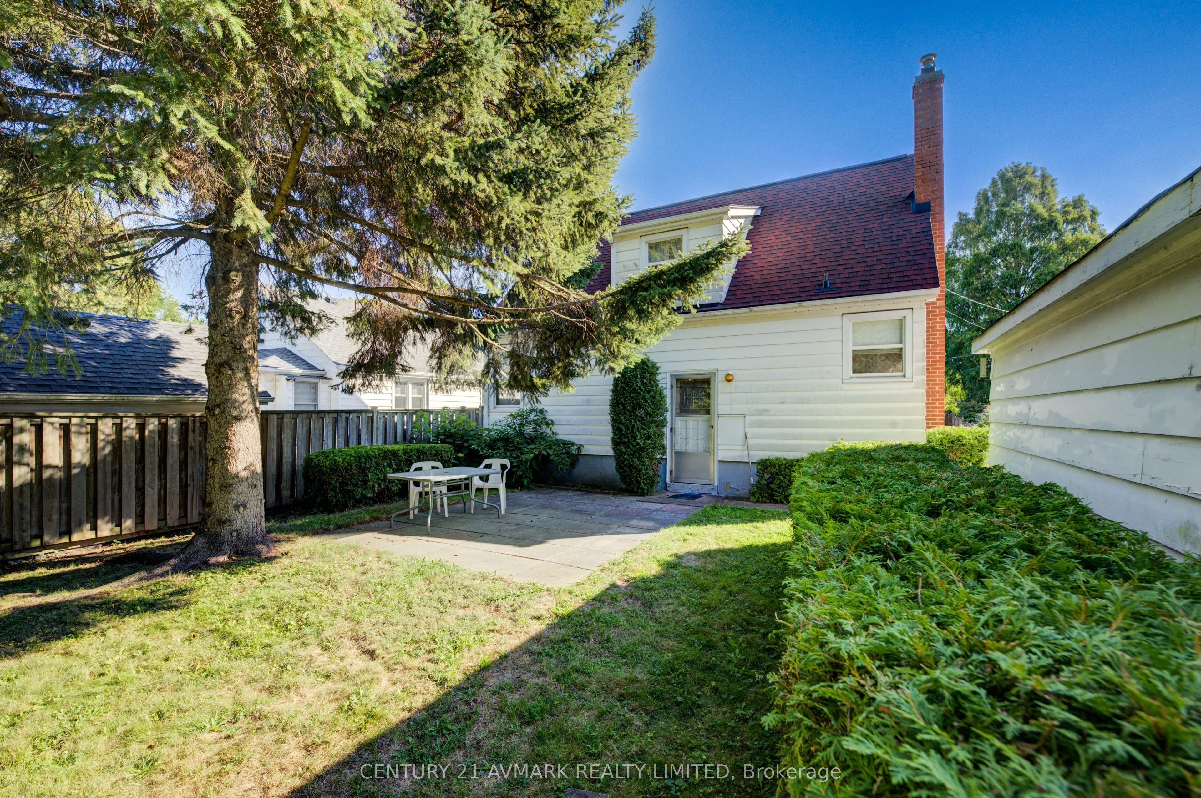 18 Jubilee Drive