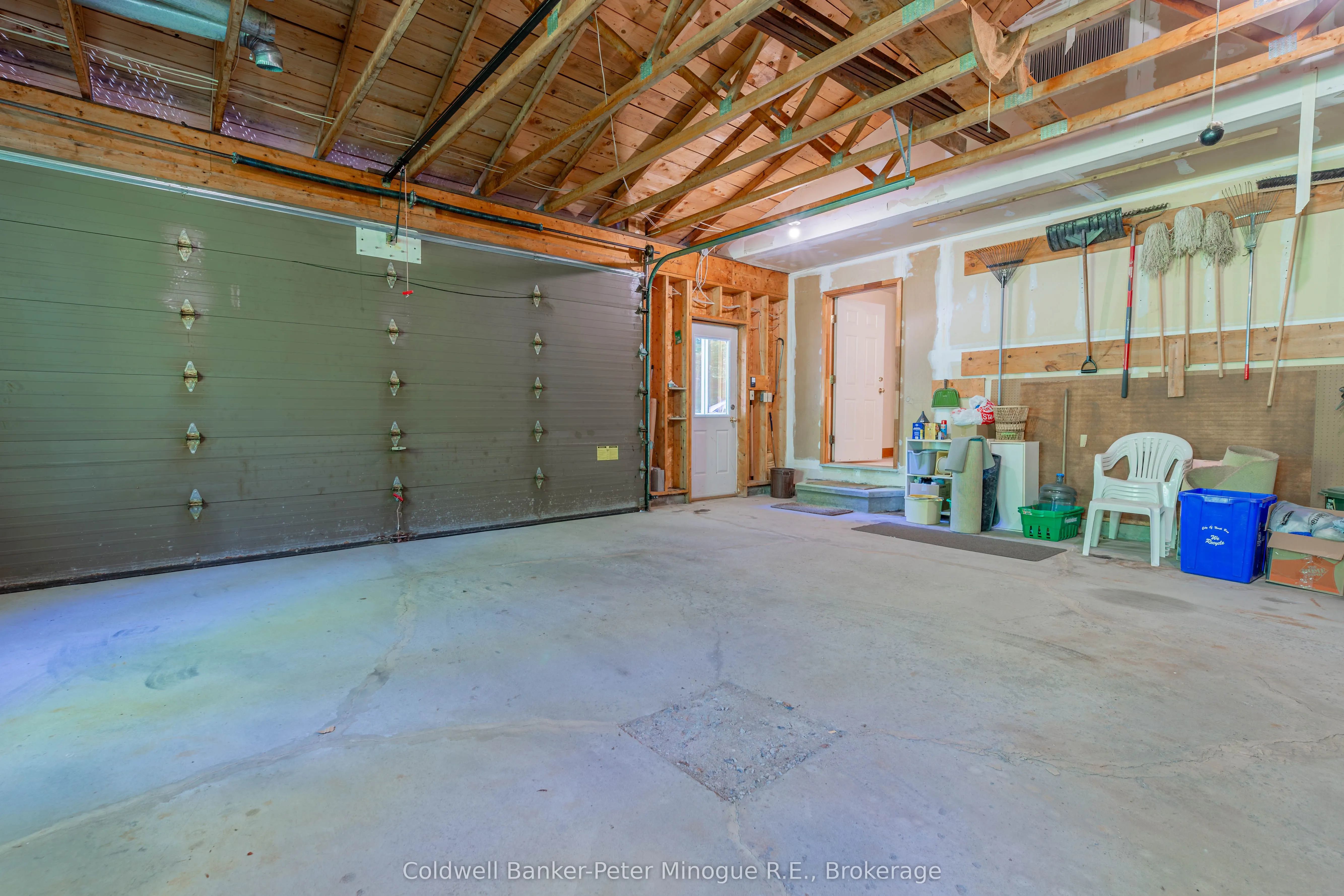 81 Hazelton Lane