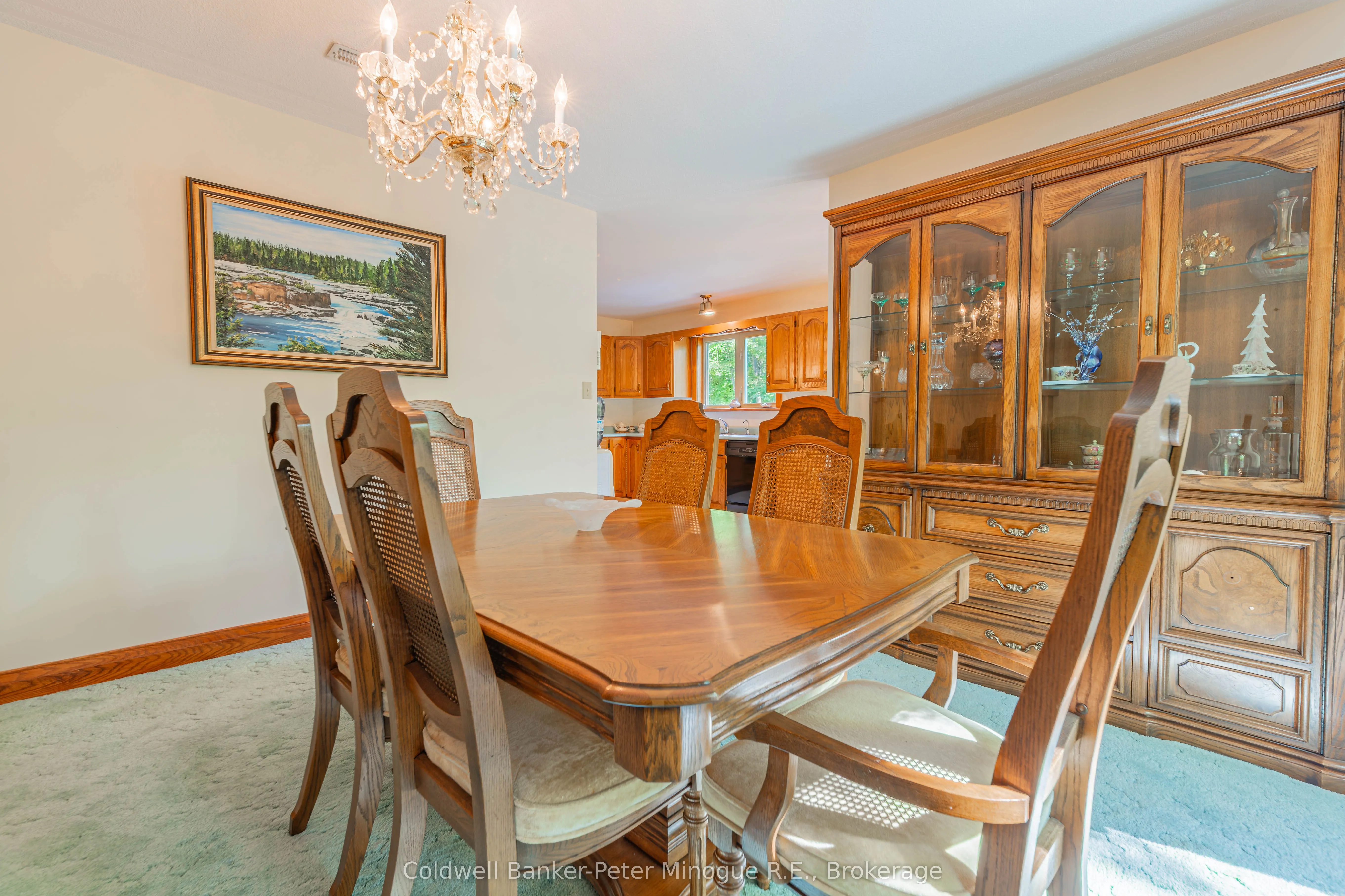 81 Hazelton Lane