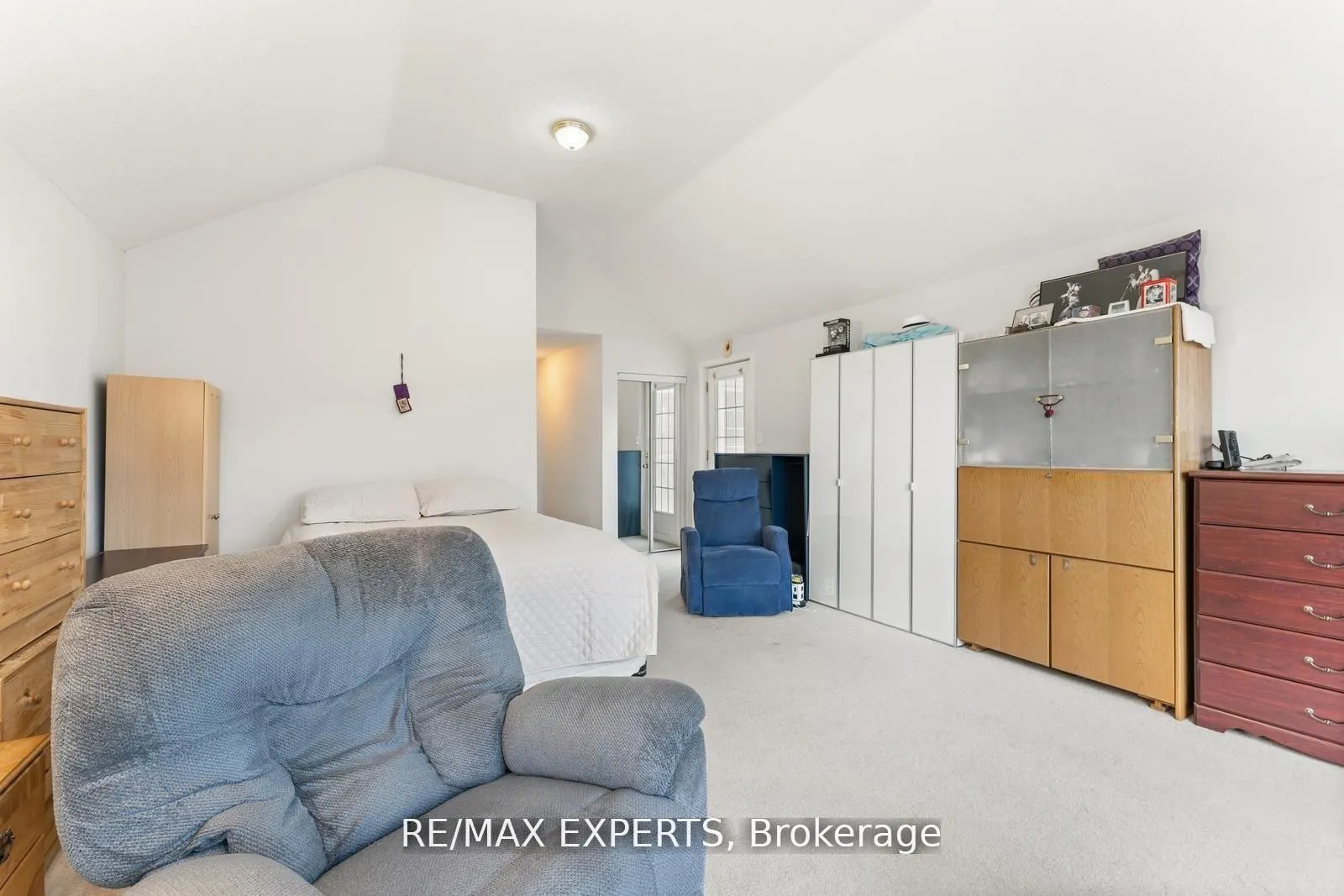56 Steepleridge Street