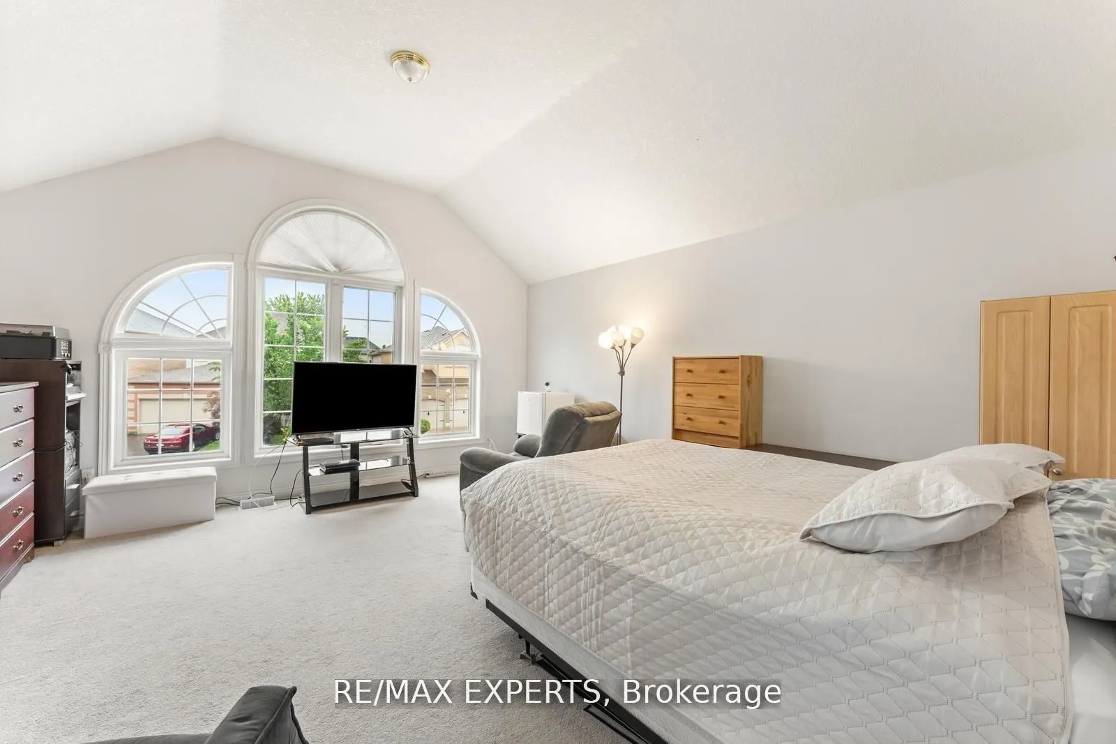 56 Steepleridge Street
