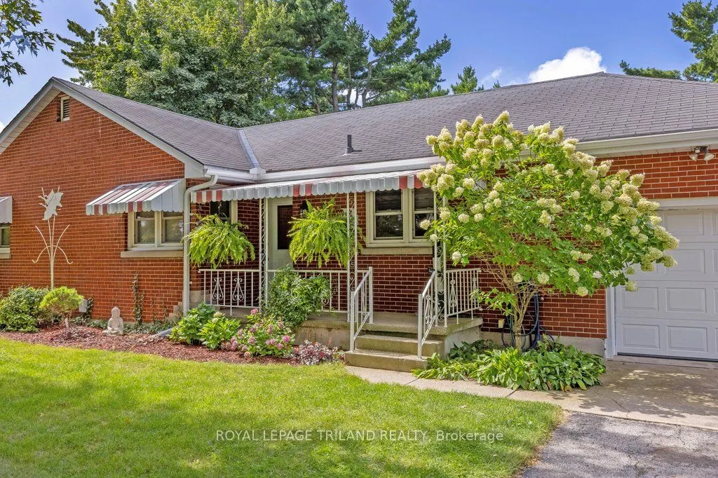 236 Sunset Drive