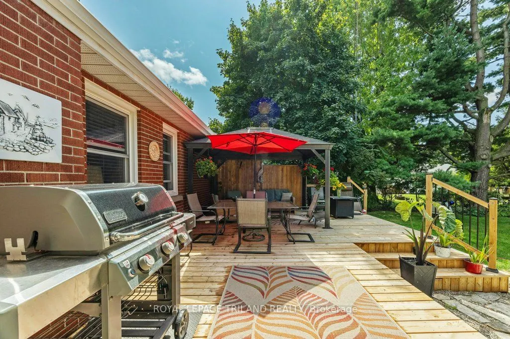 236 Sunset Drive