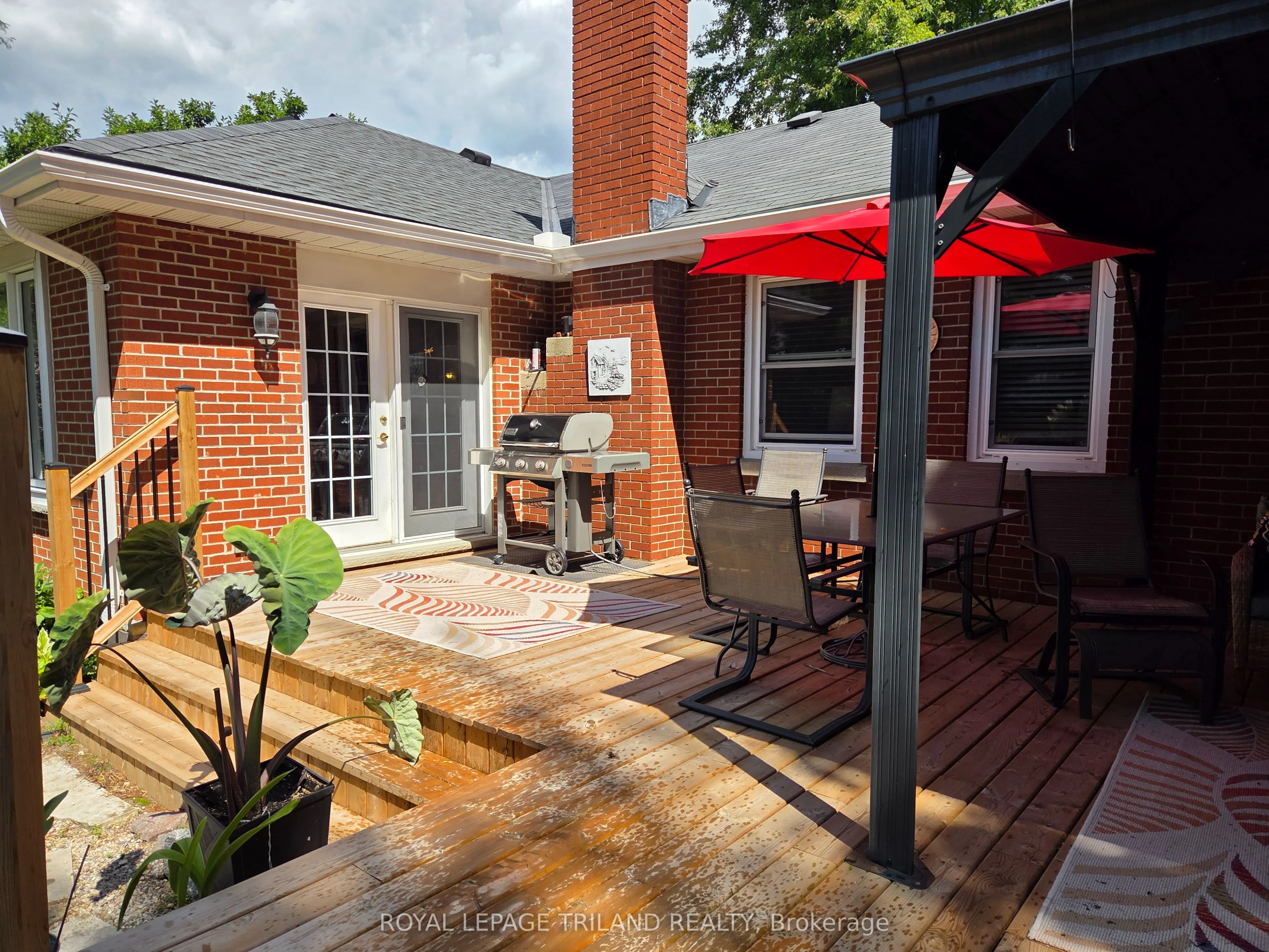 236 Sunset Drive