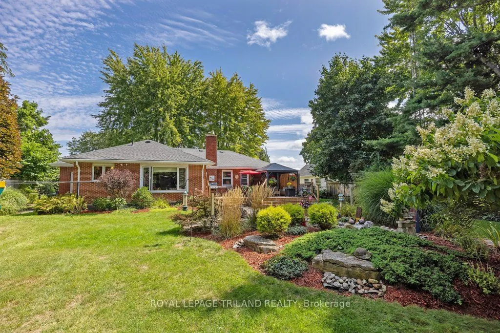 236 Sunset Drive