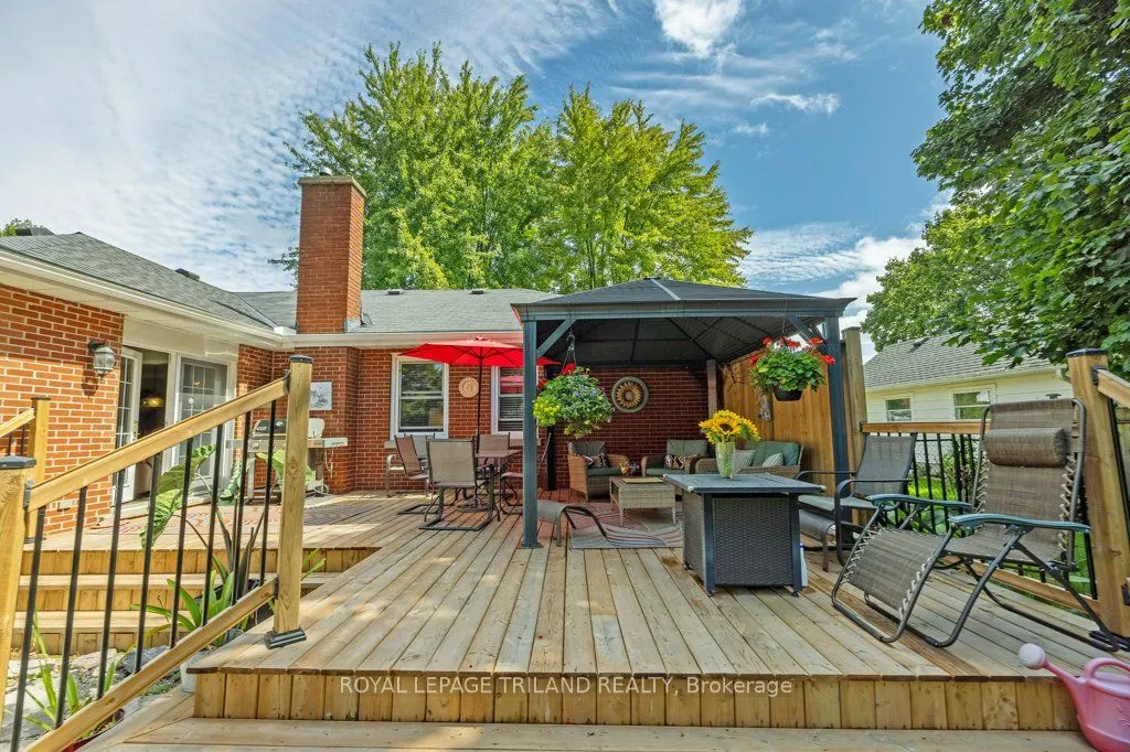 236 Sunset Drive