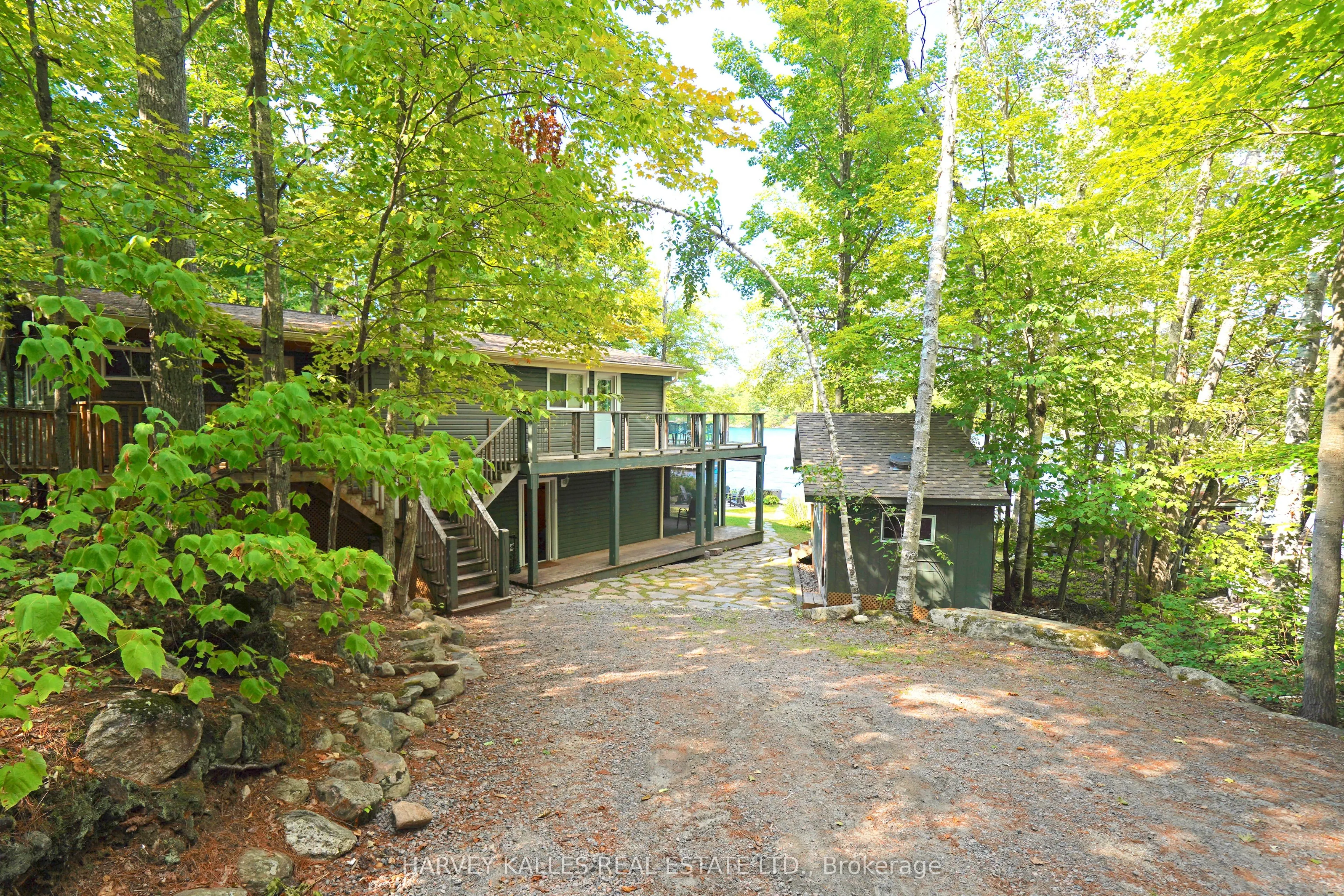 83 Pinetree Road