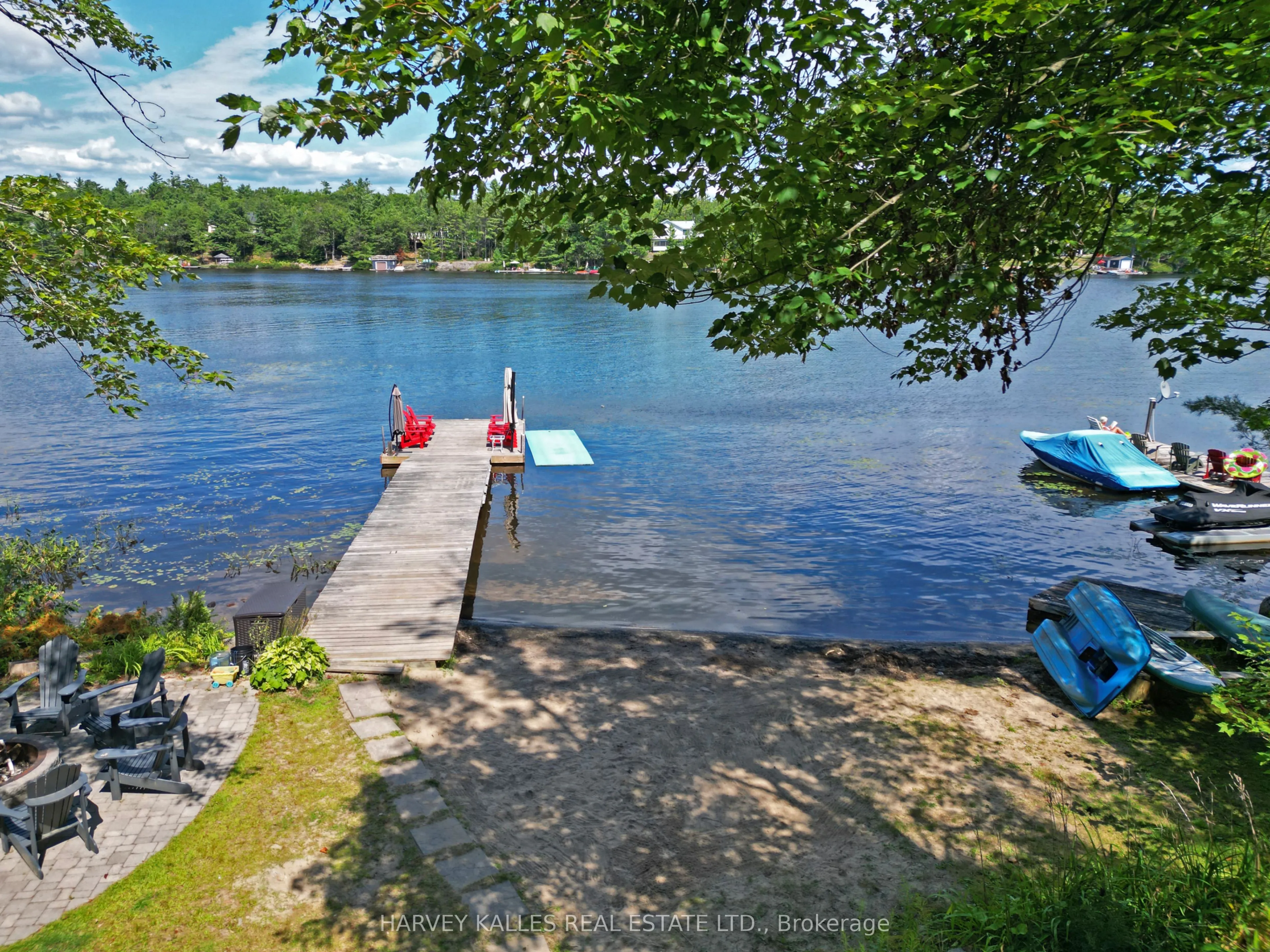 83 Pinetree Road